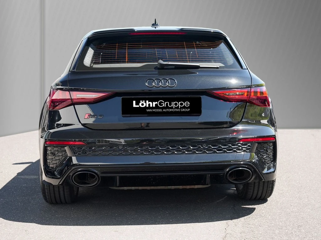 Audi-RS3-image-4