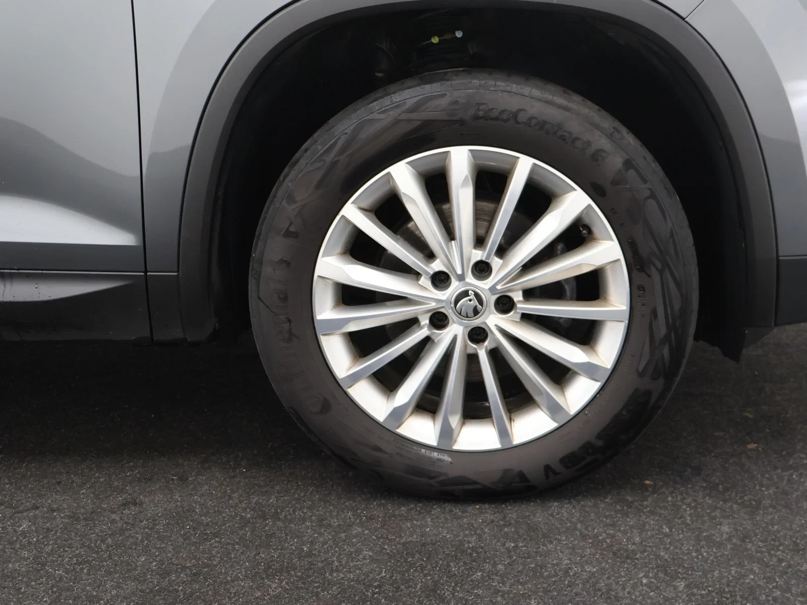 Škoda Kodiaq Kodiaq Clever 1.5TSI 150PK *AUTOMAAT*¨PANODAK*TREKHAAK*LEDER*CAMERA*PDC*CRUISE*NAVI*...*