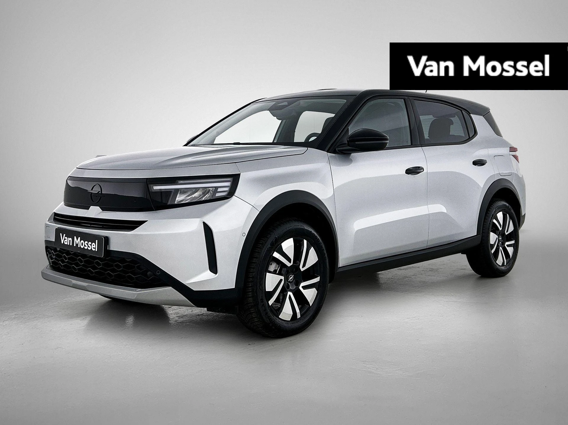 Opel-Frontera-image-0