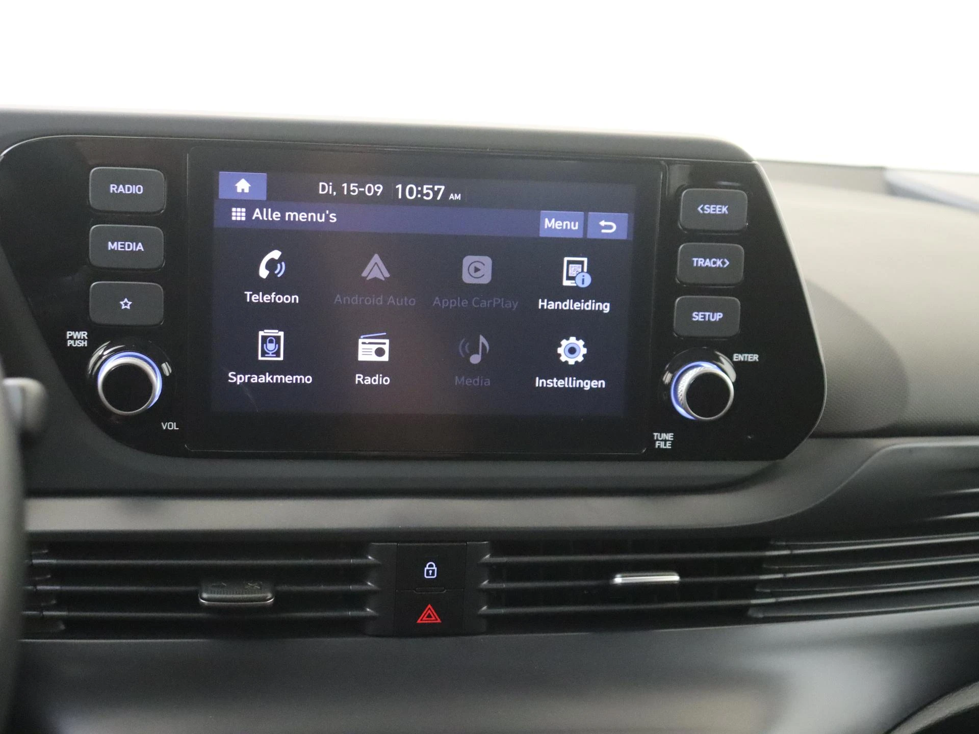 Hyundai-i20-image-16