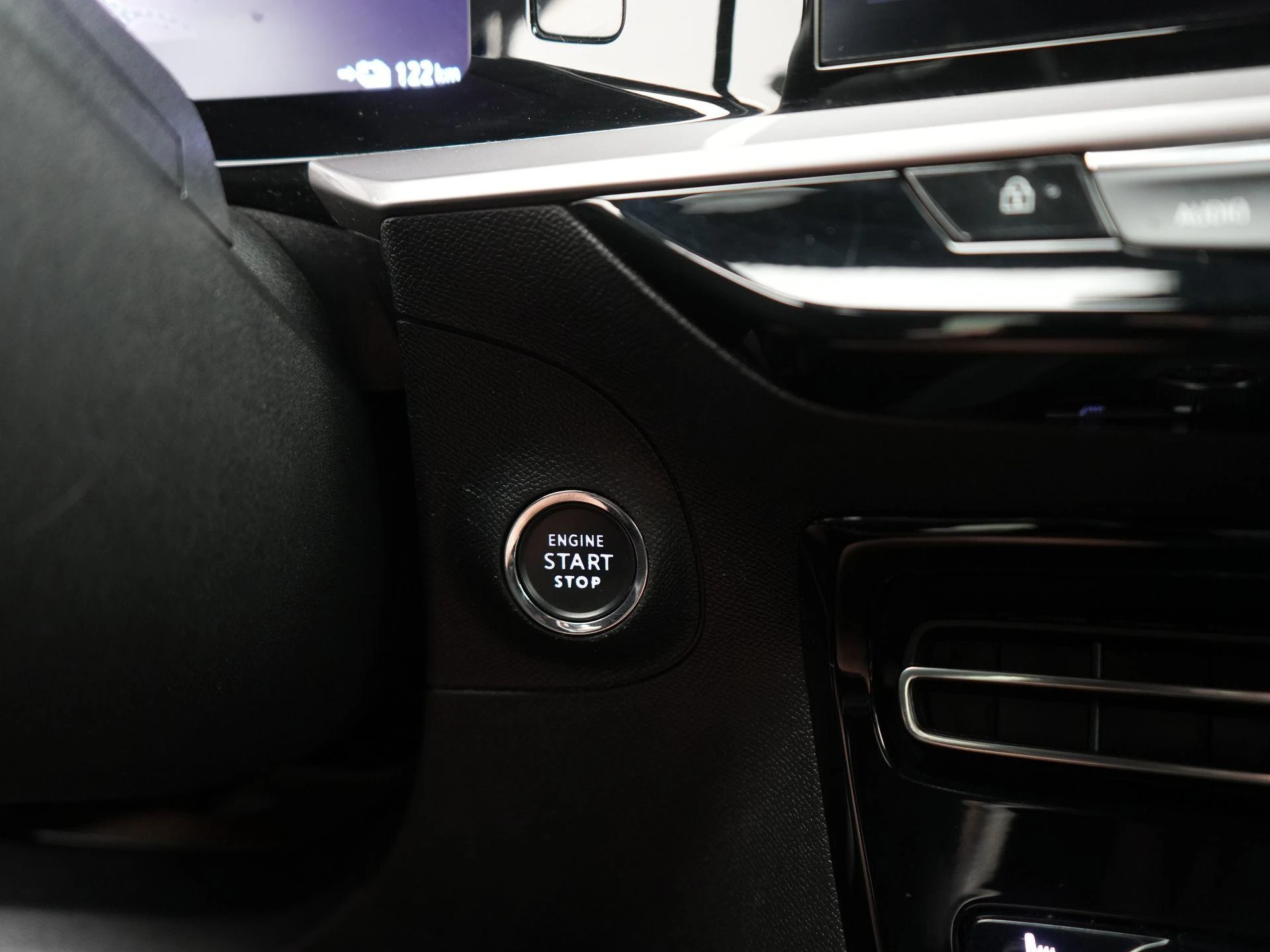 Opel-Mokka-e-image-27