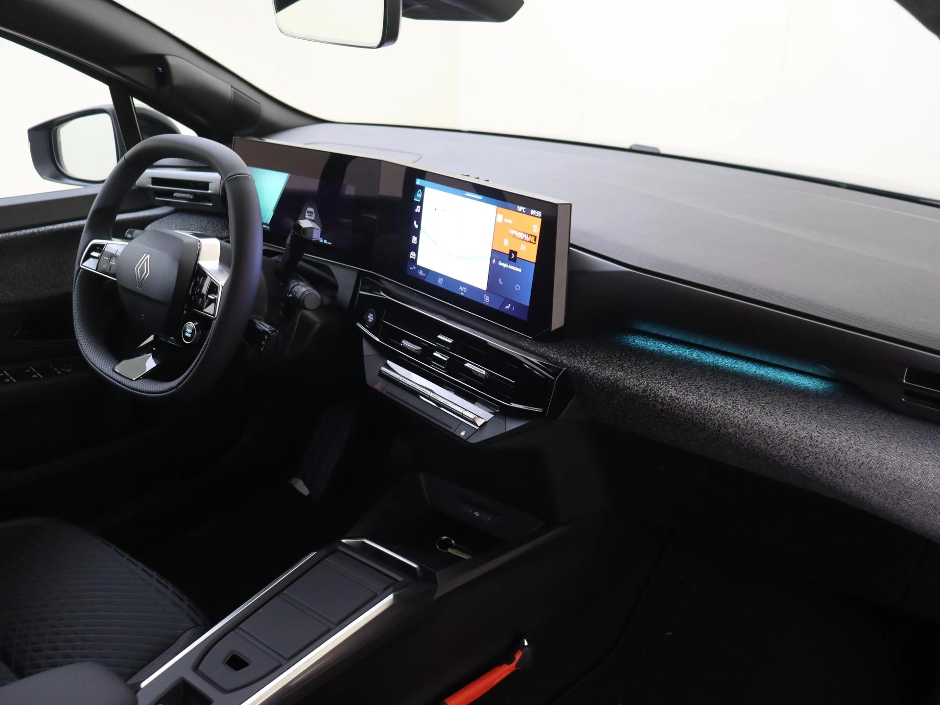 Renault-Clio-image-8