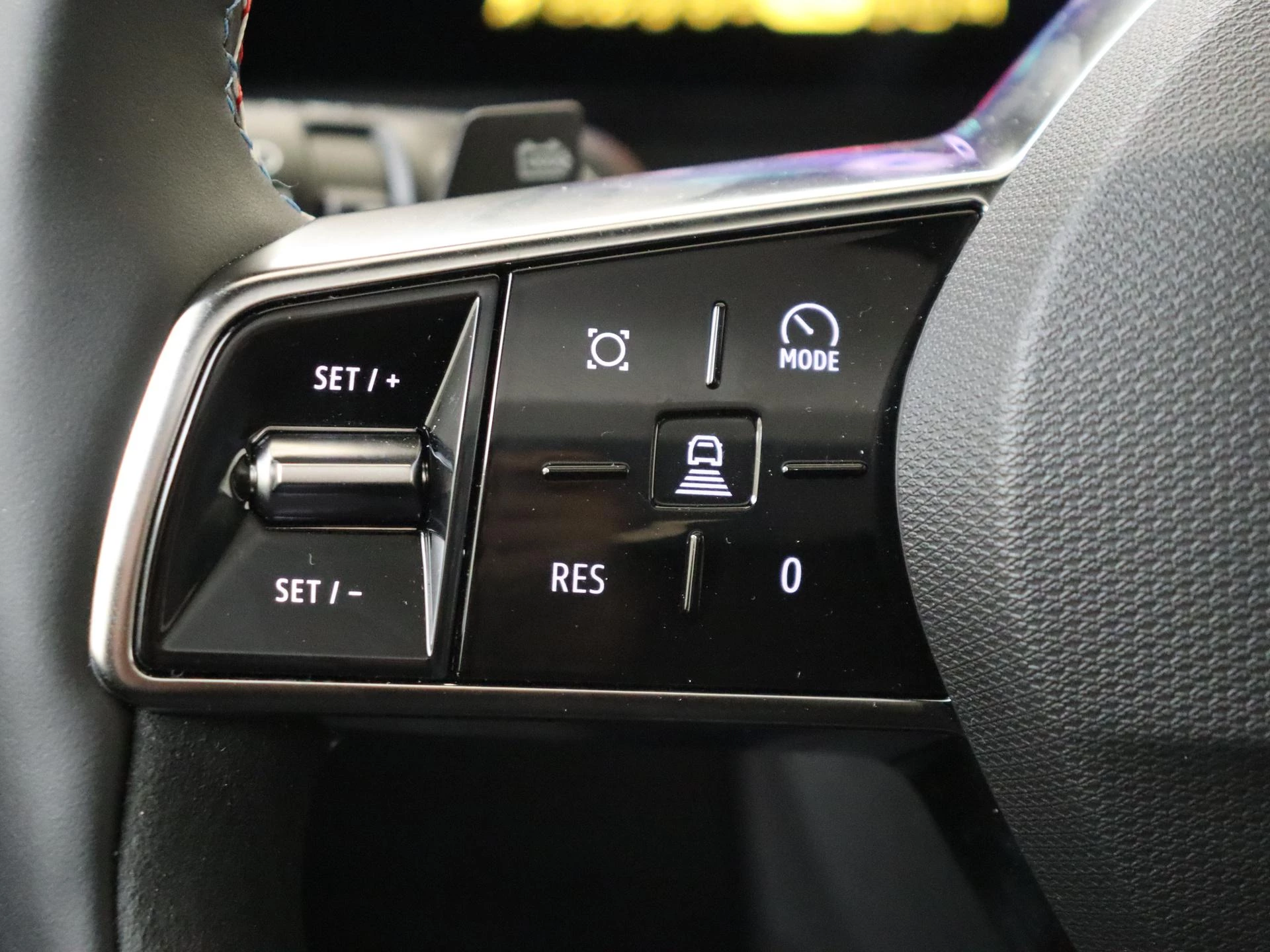 Renault-Scénic-image-20