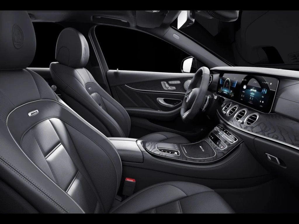 Mercedes-AMG-E-Klasse 63 S AMG-image-10
