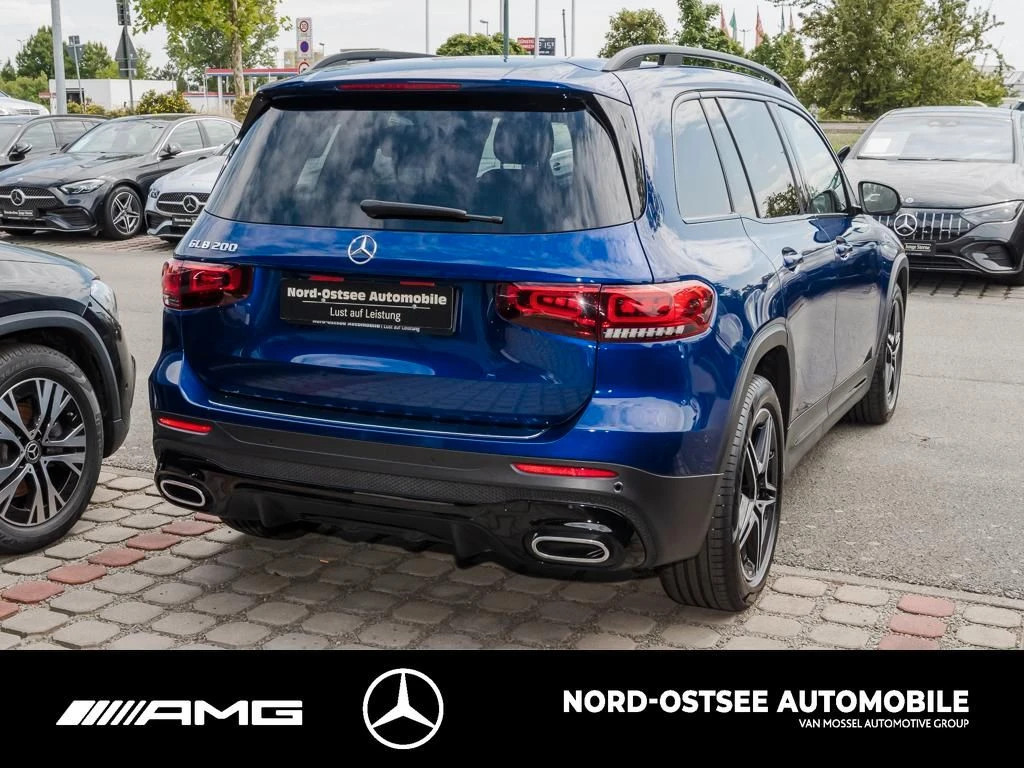 Mercedes-Benz GLB 200 AMG NIGHT KAMERA NAVI PREM. MULTIBEAM AMG Line