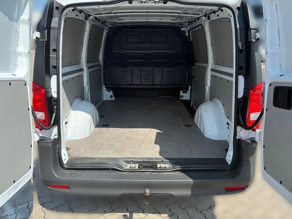 Mercedes-Benz-Vito 116-image-9