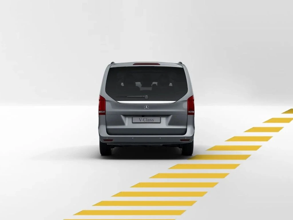 Mercedes-Benz-V-Klasse 300 d-image-5