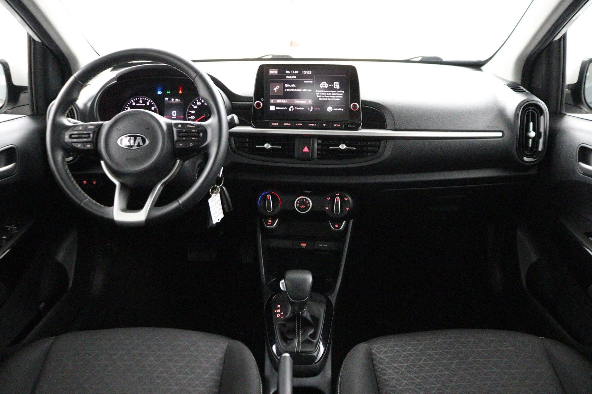 Kia Picanto 1.0 DPi DynamicLine Automat |