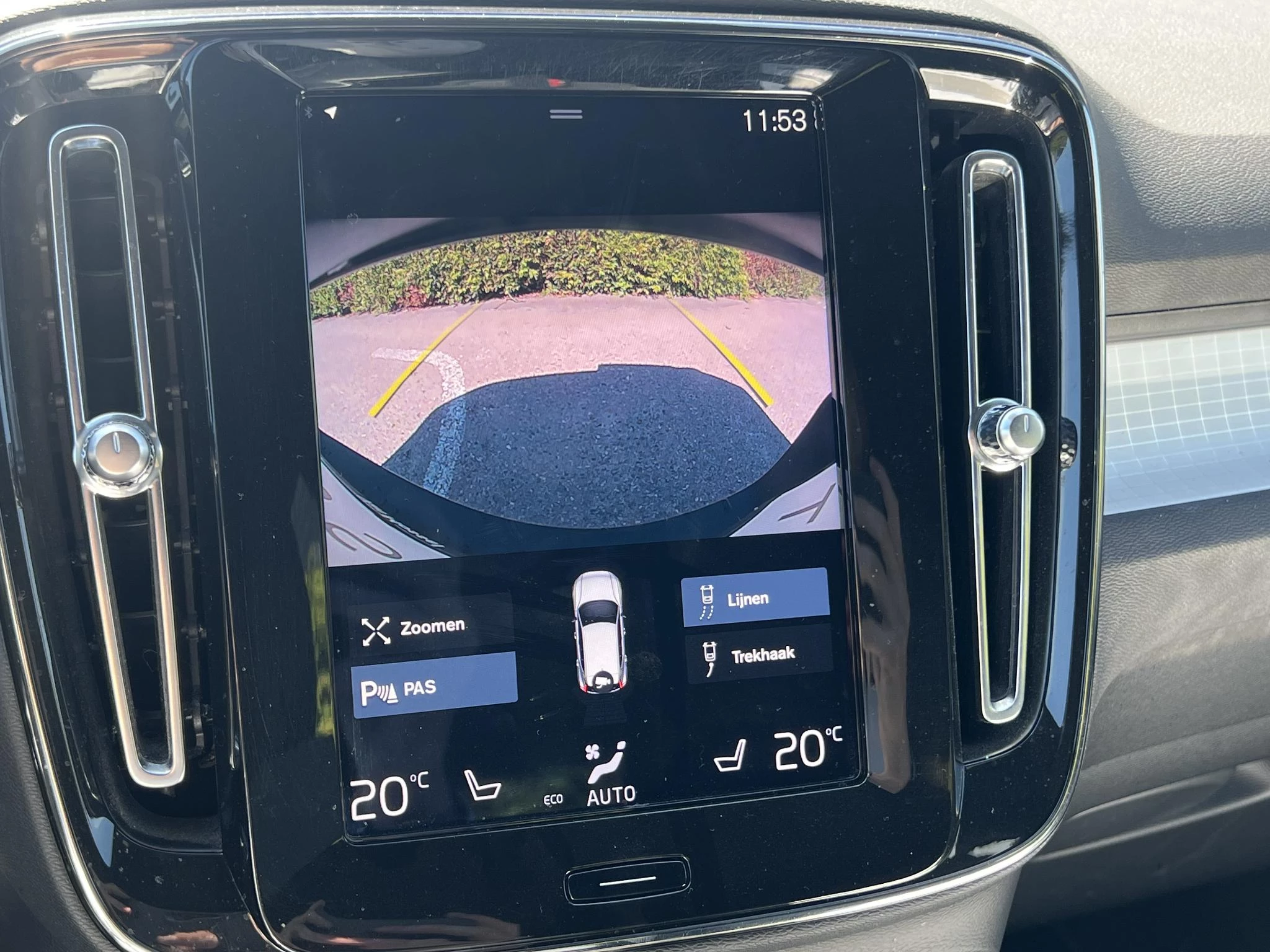 Volvo-XC40-image-32