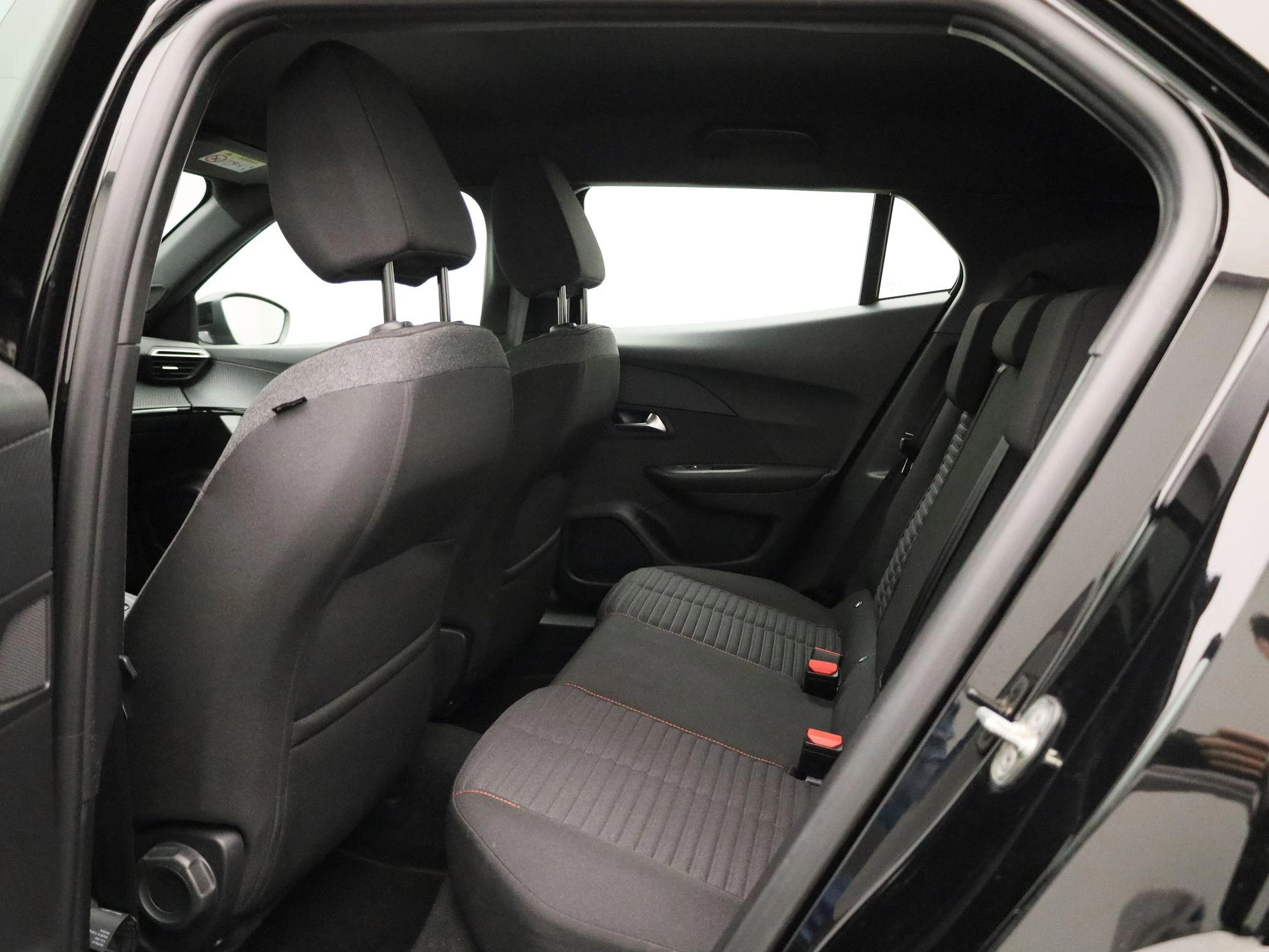 Peugeot-2008-image-9