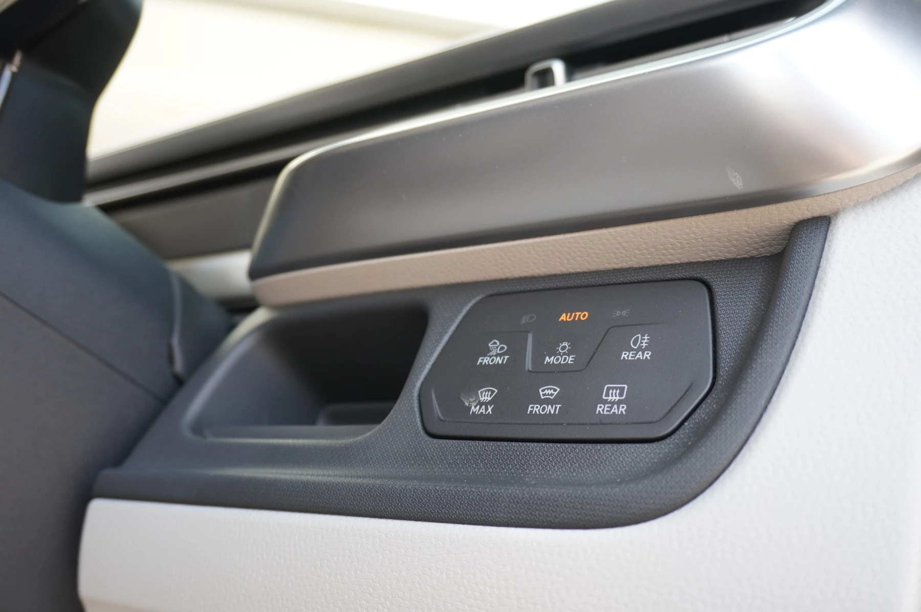 Volkswagen-ID. Buzz-image-34