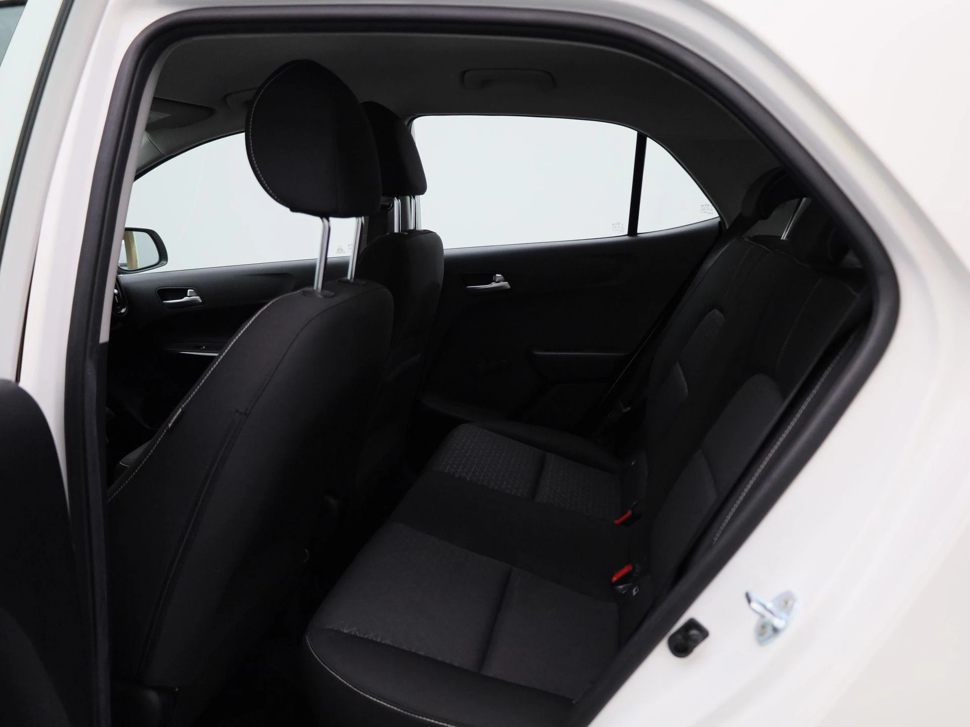 Kia-Picanto-image-10