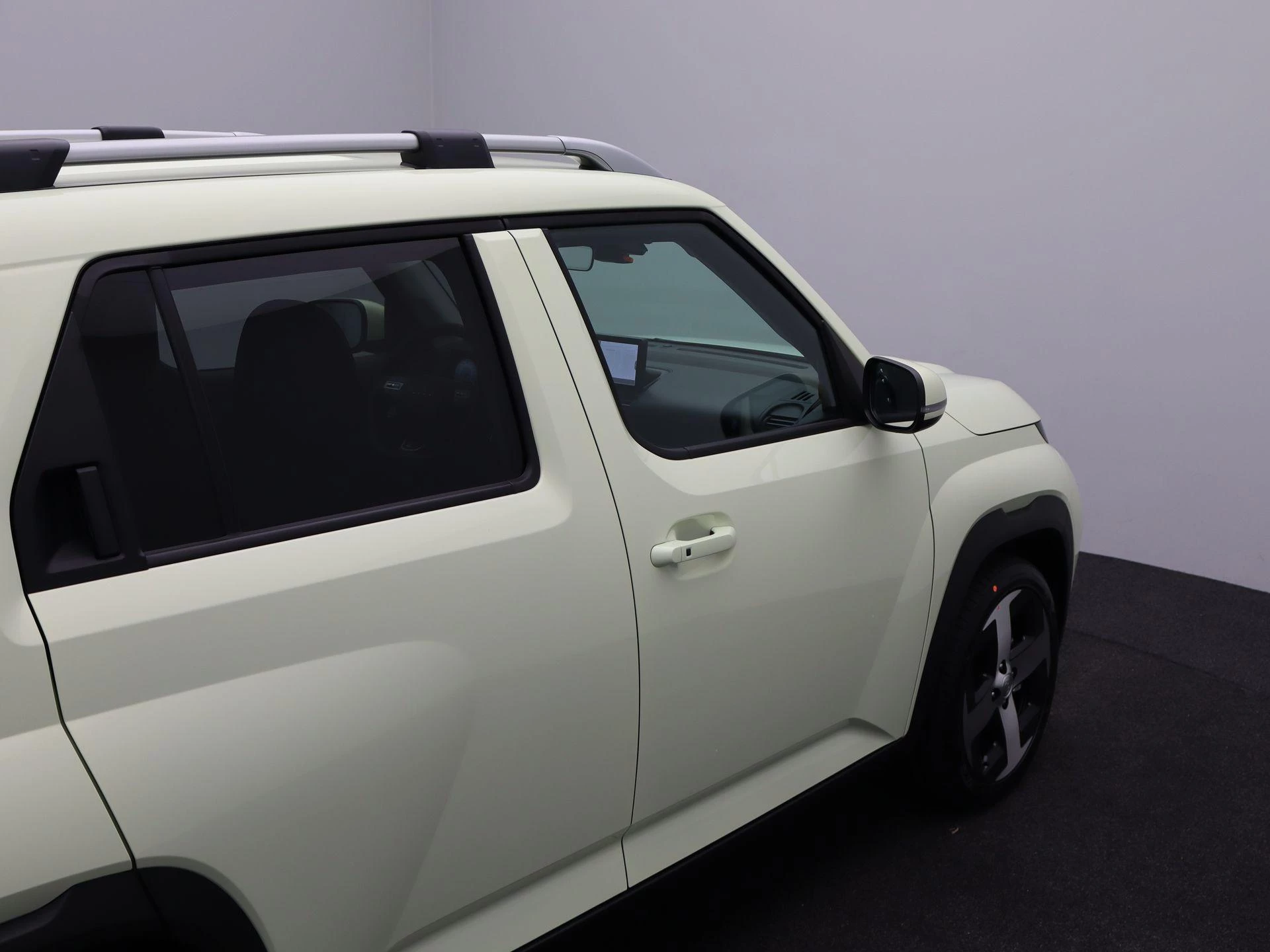 Hyundai-Inster-image-36