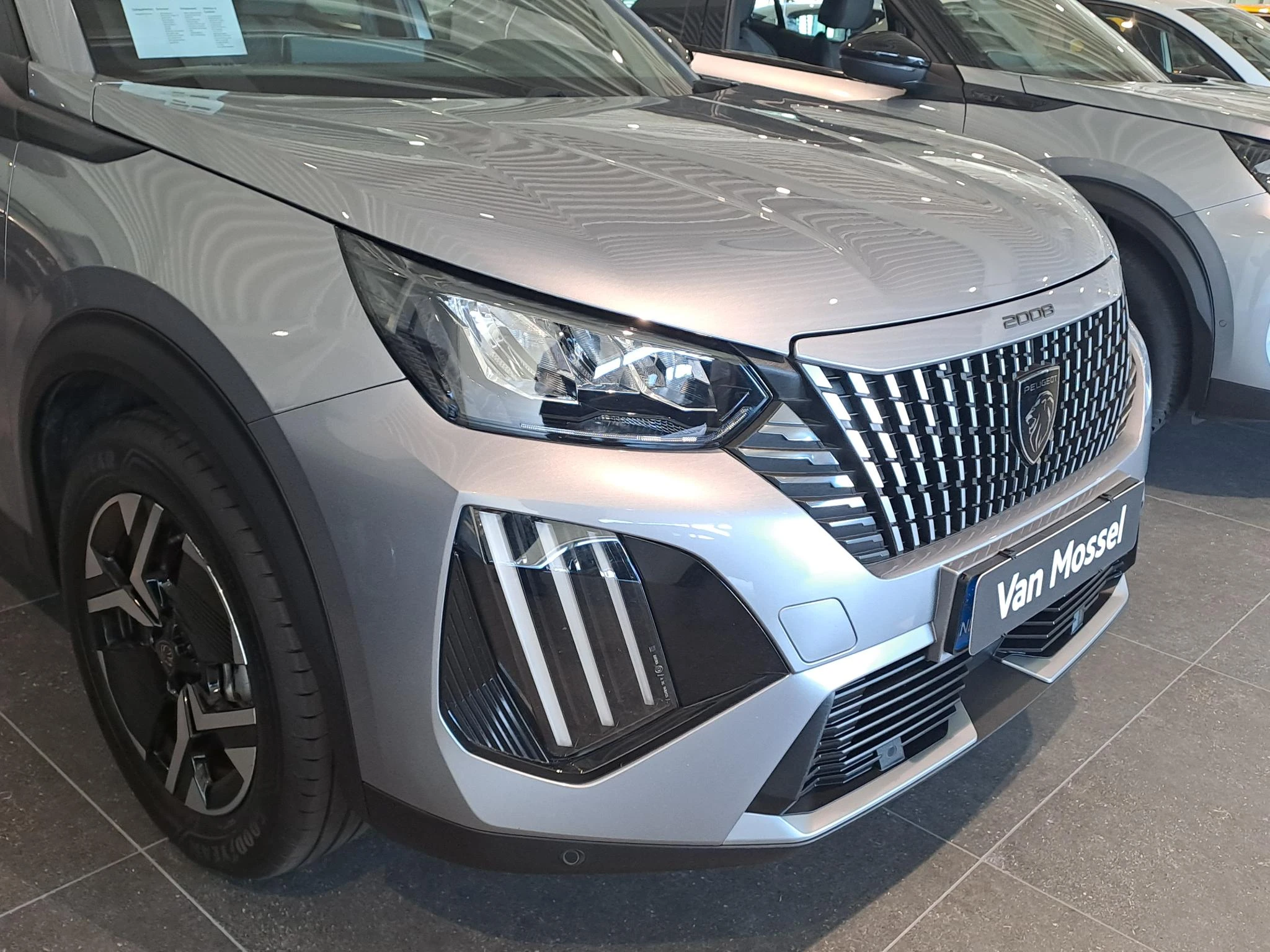 Peugeot-2008-image-8