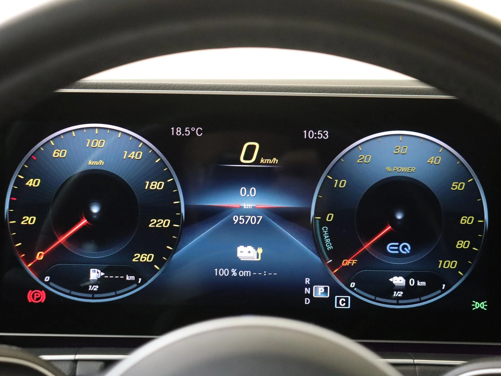 Mercedes-Benz-GLE-image-10