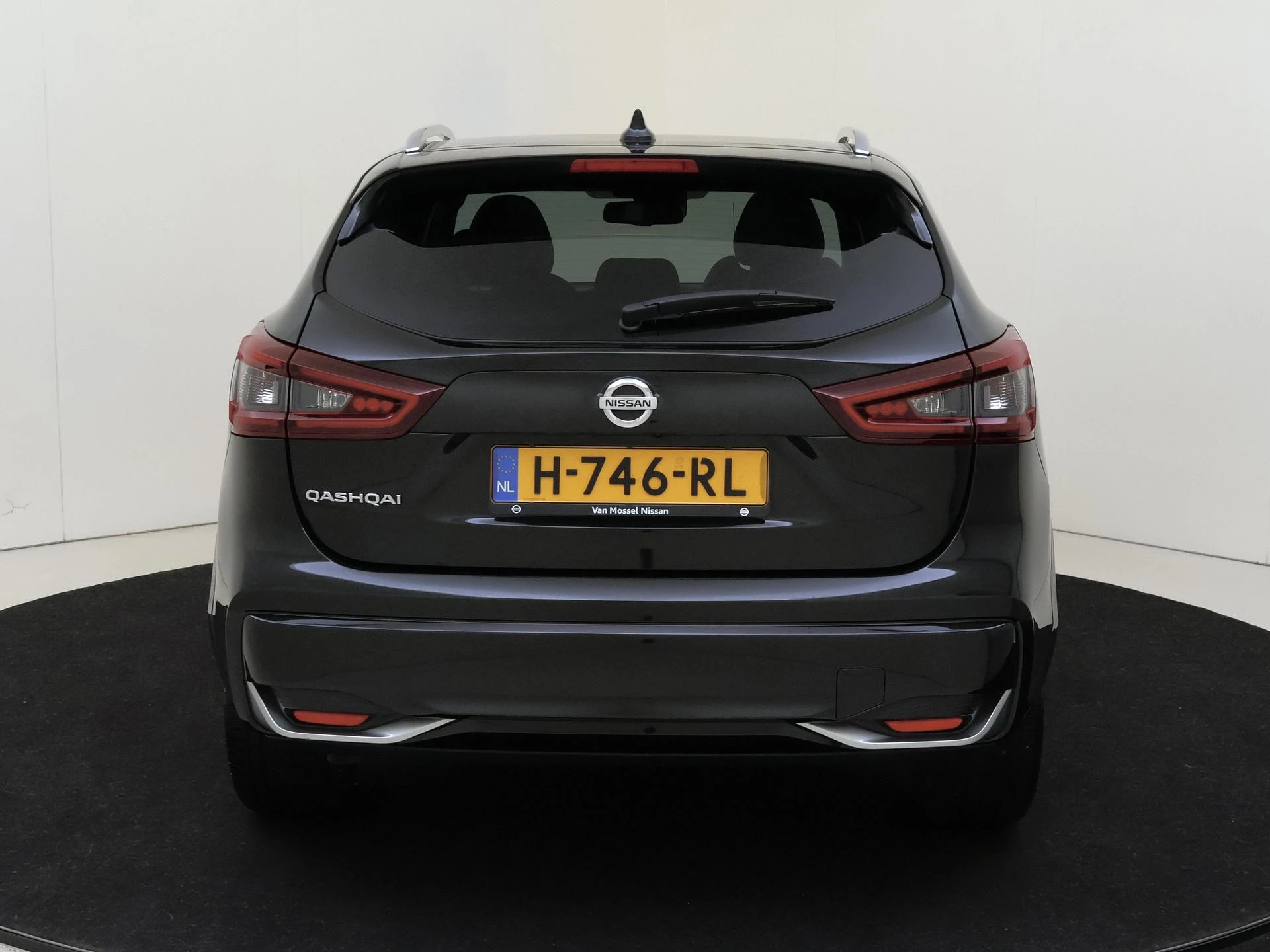 Nissan-QASHQAI-image-6