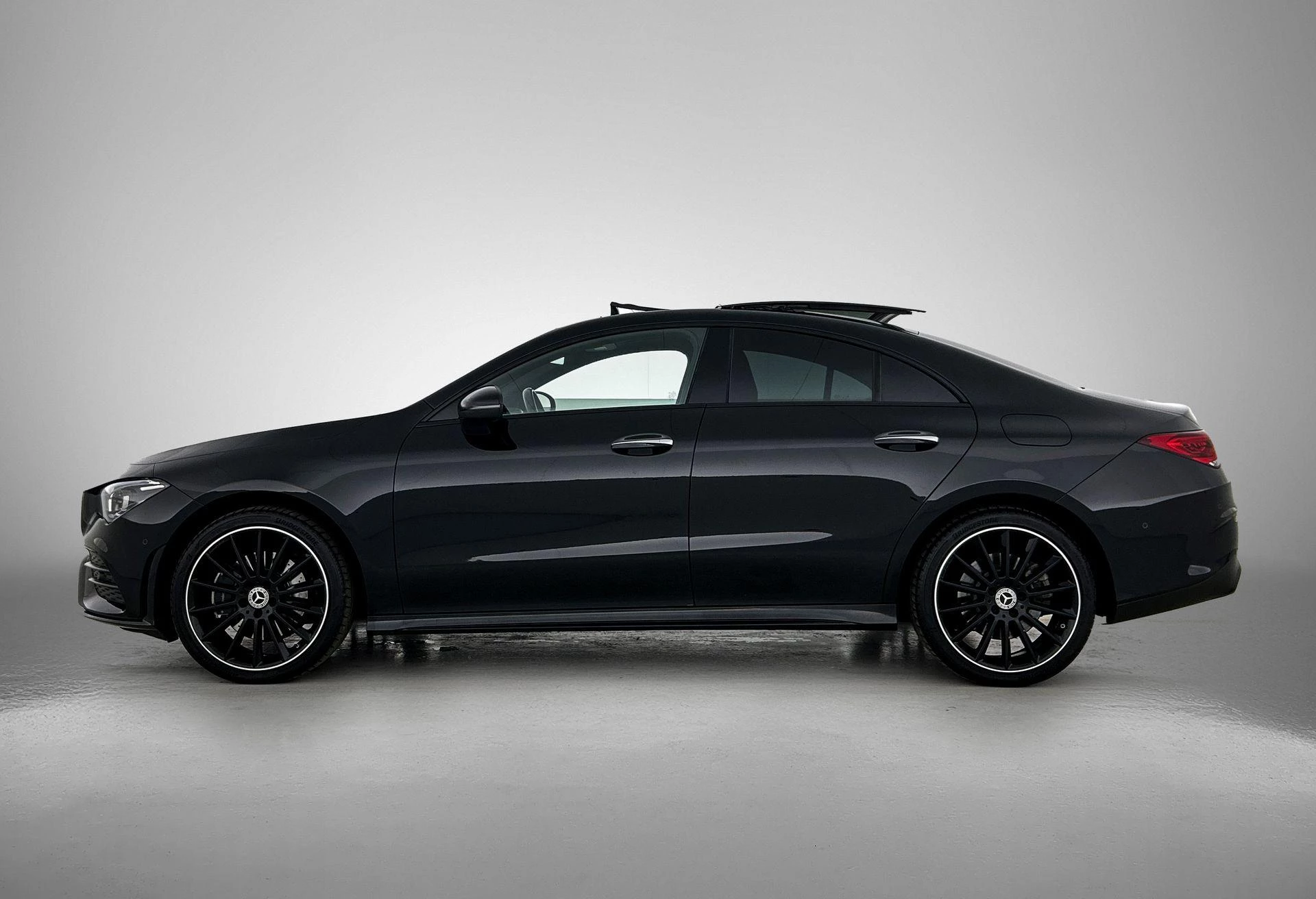 Mercedes-Benz CLA 250 e AMG Line