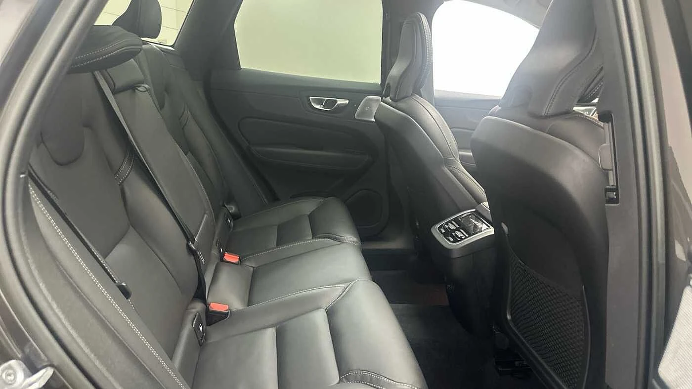 Volvo-XC60-image-6