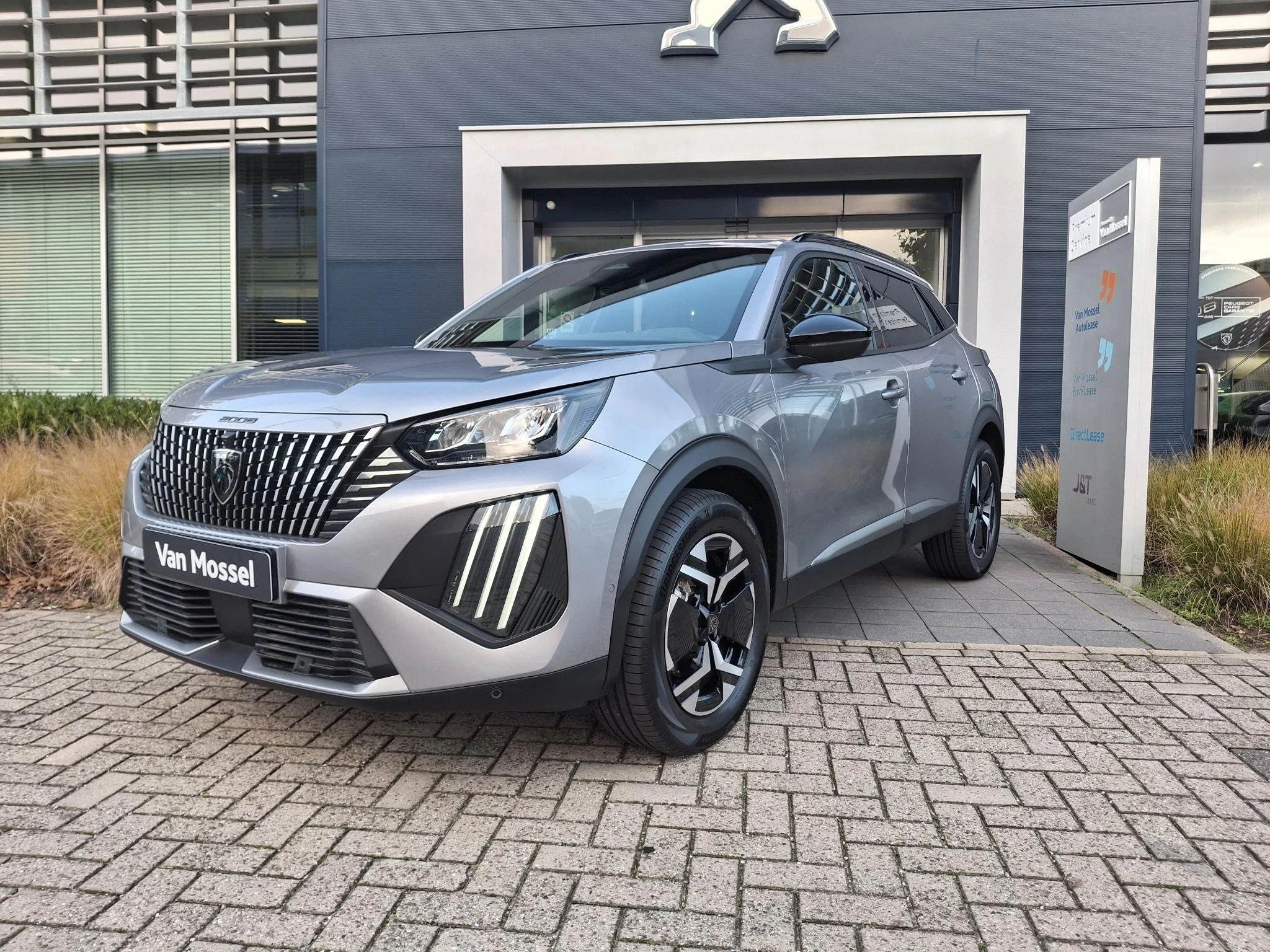 Peugeot-2008-image-3