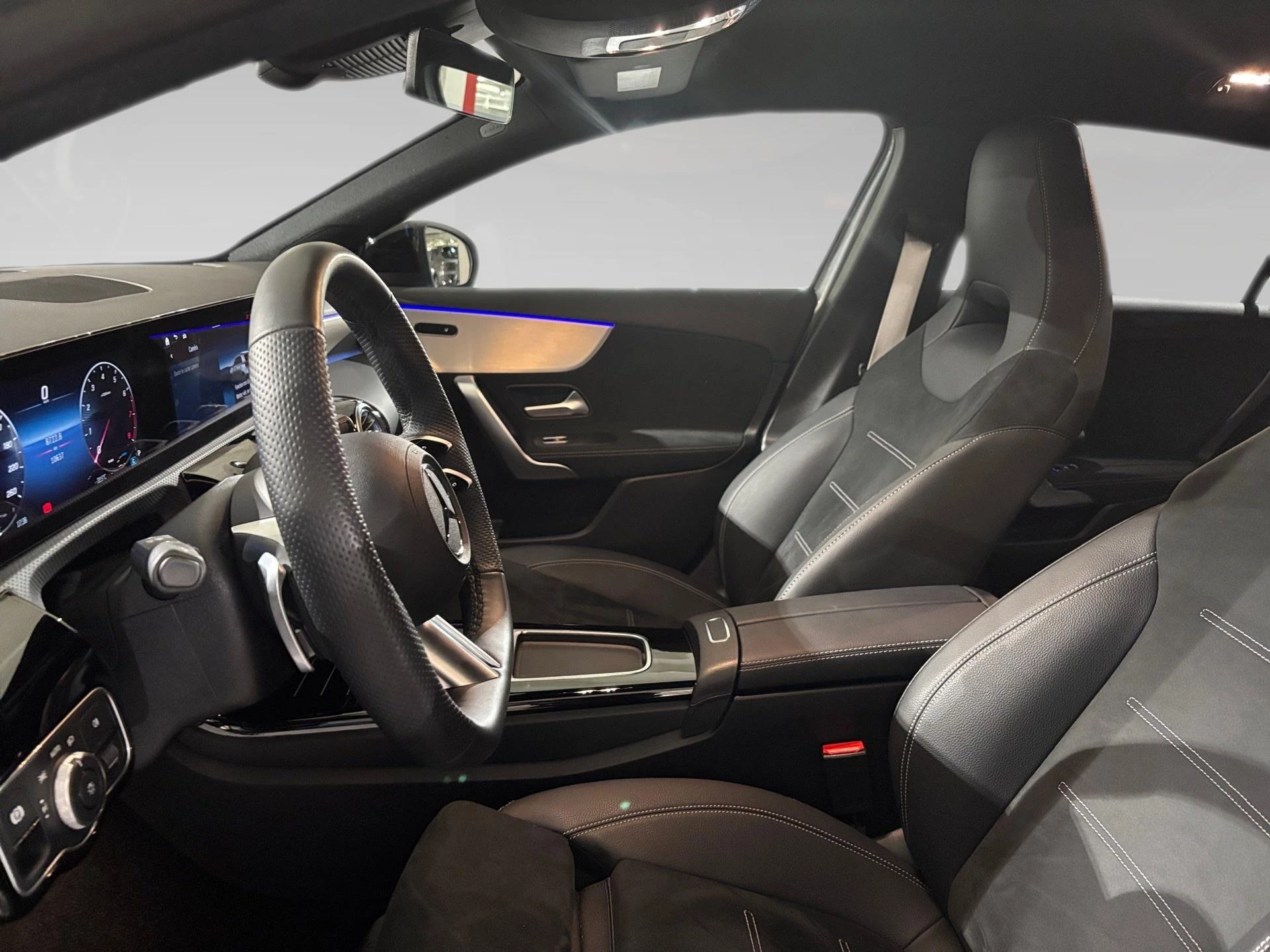 Mercedes-Benz-Classe A-image-3