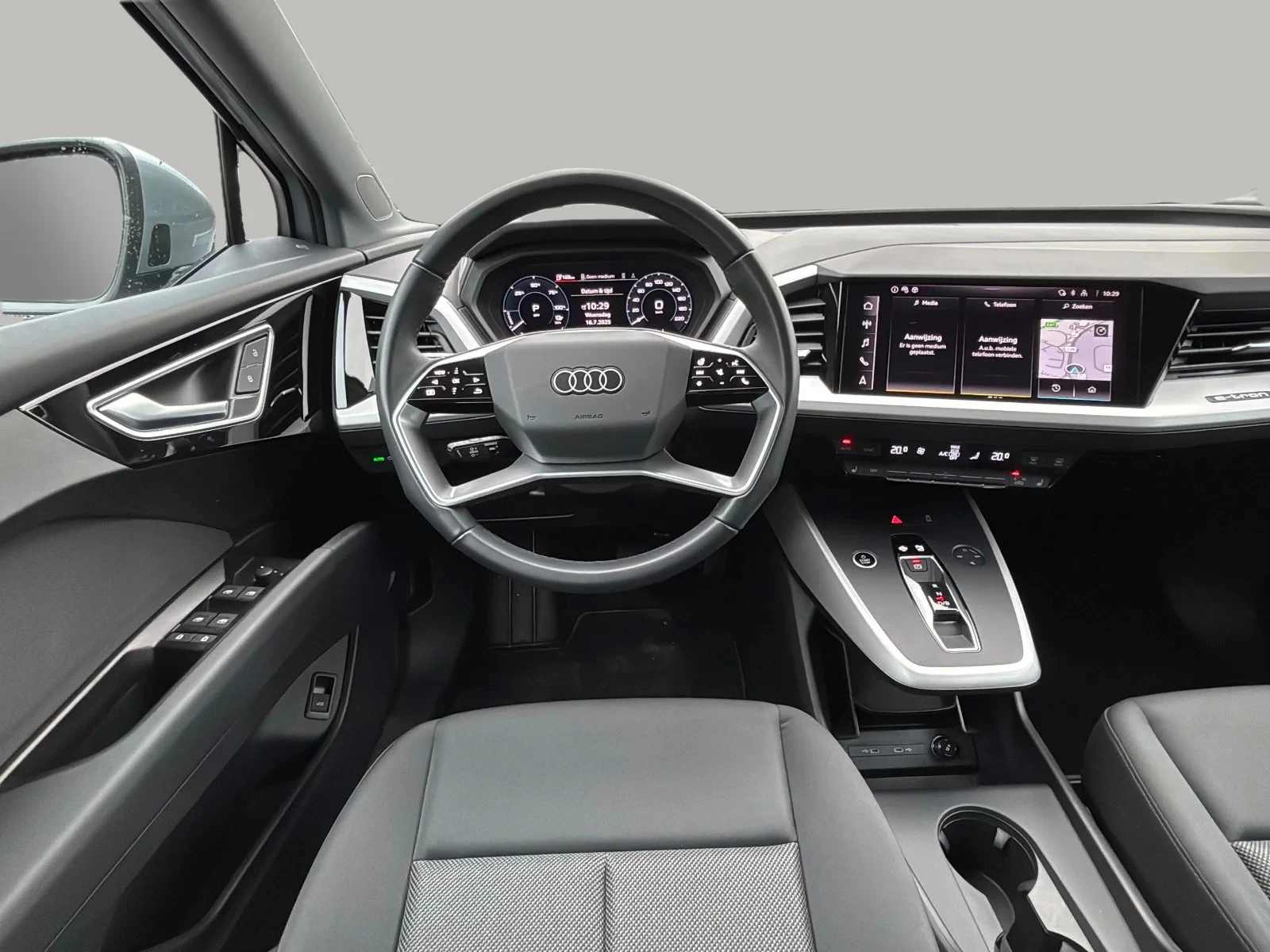 Audi-Q4 e-tron-image-12