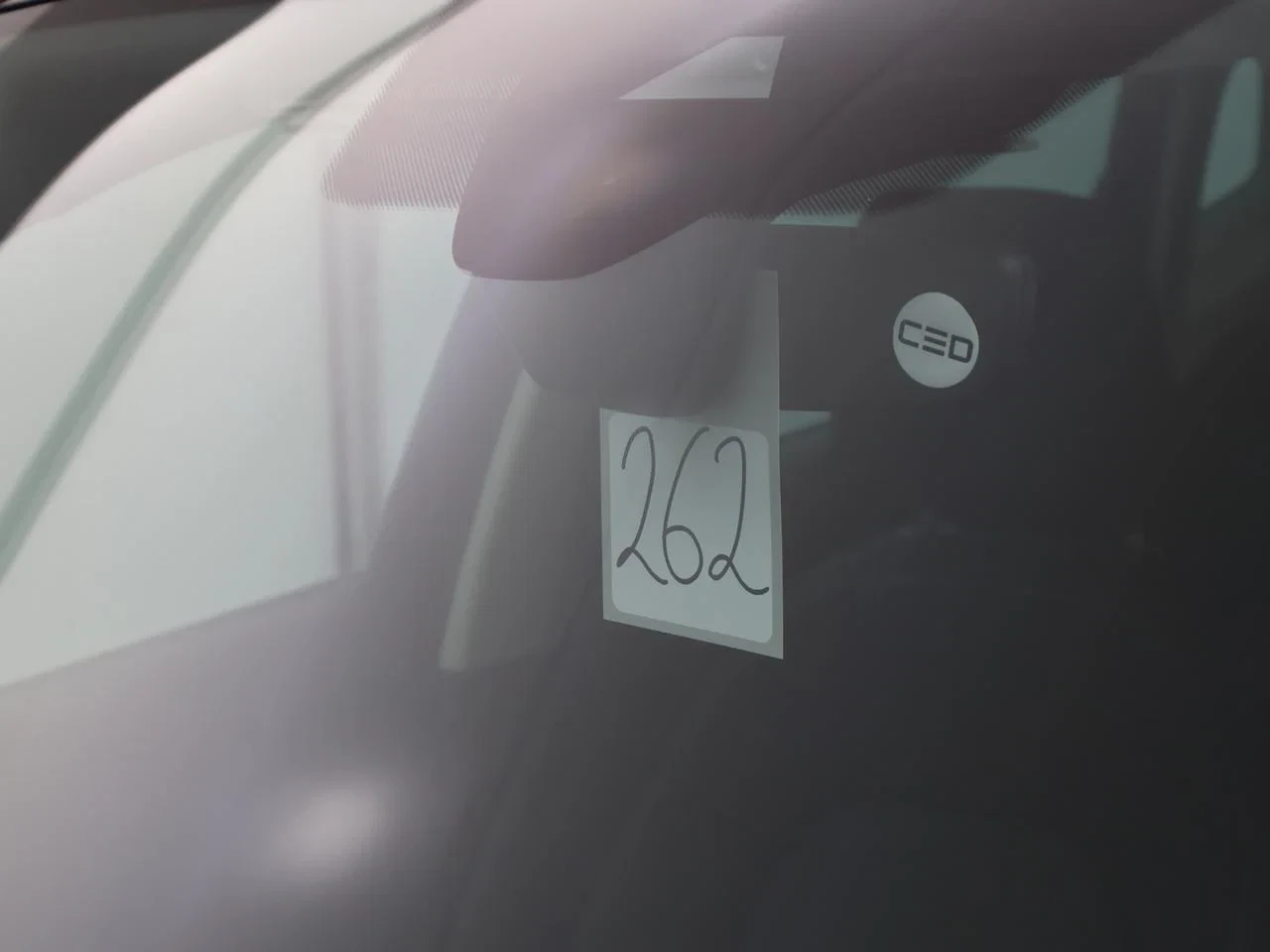 SEAT-Arona-image-3