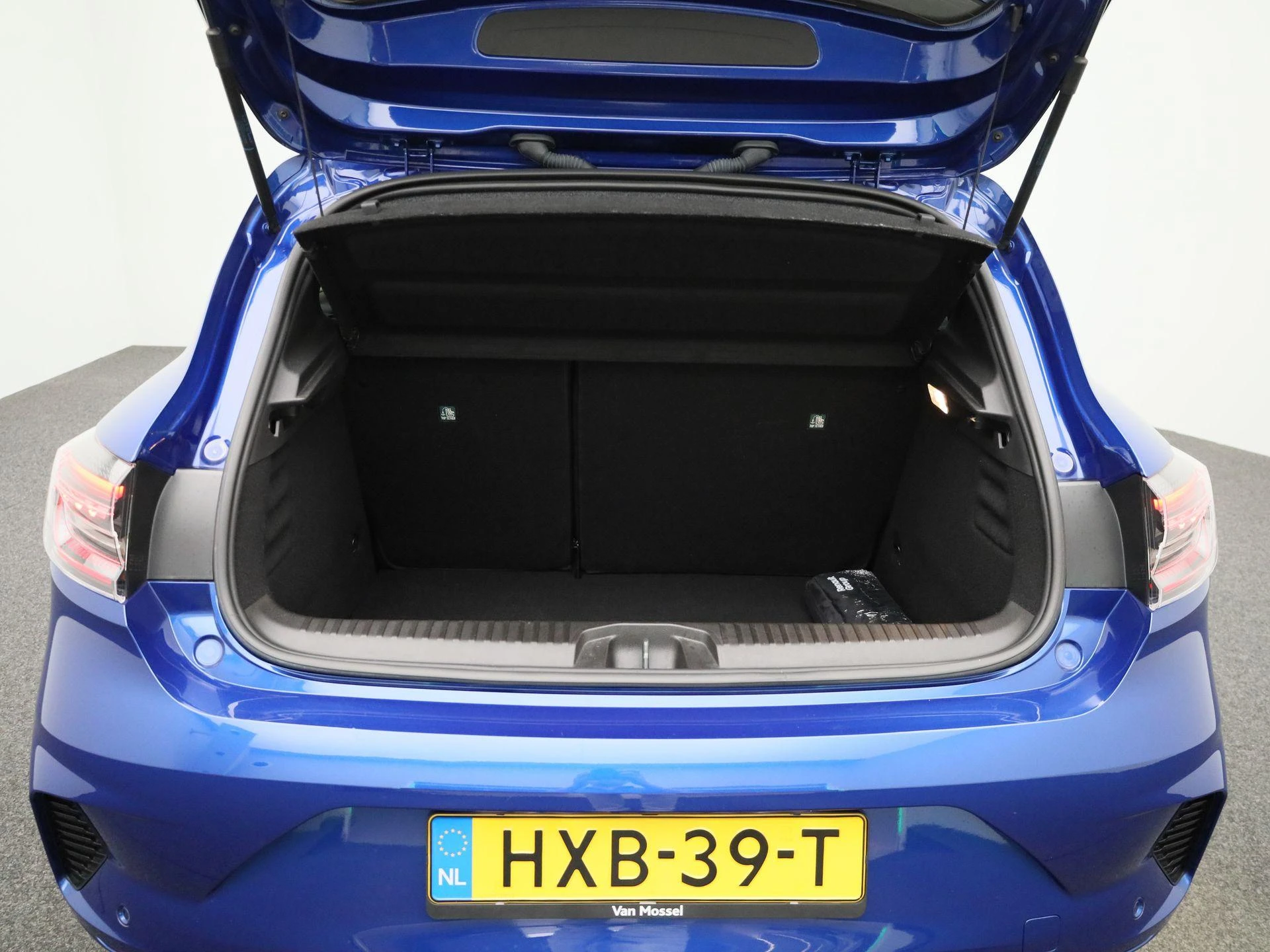 Renault-Clio-image-12