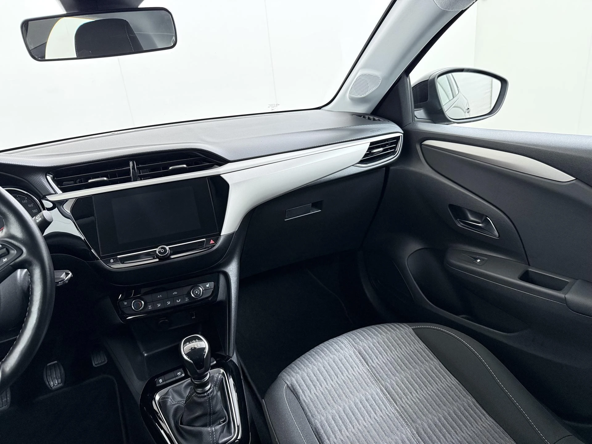 Opel-Corsa-image-16