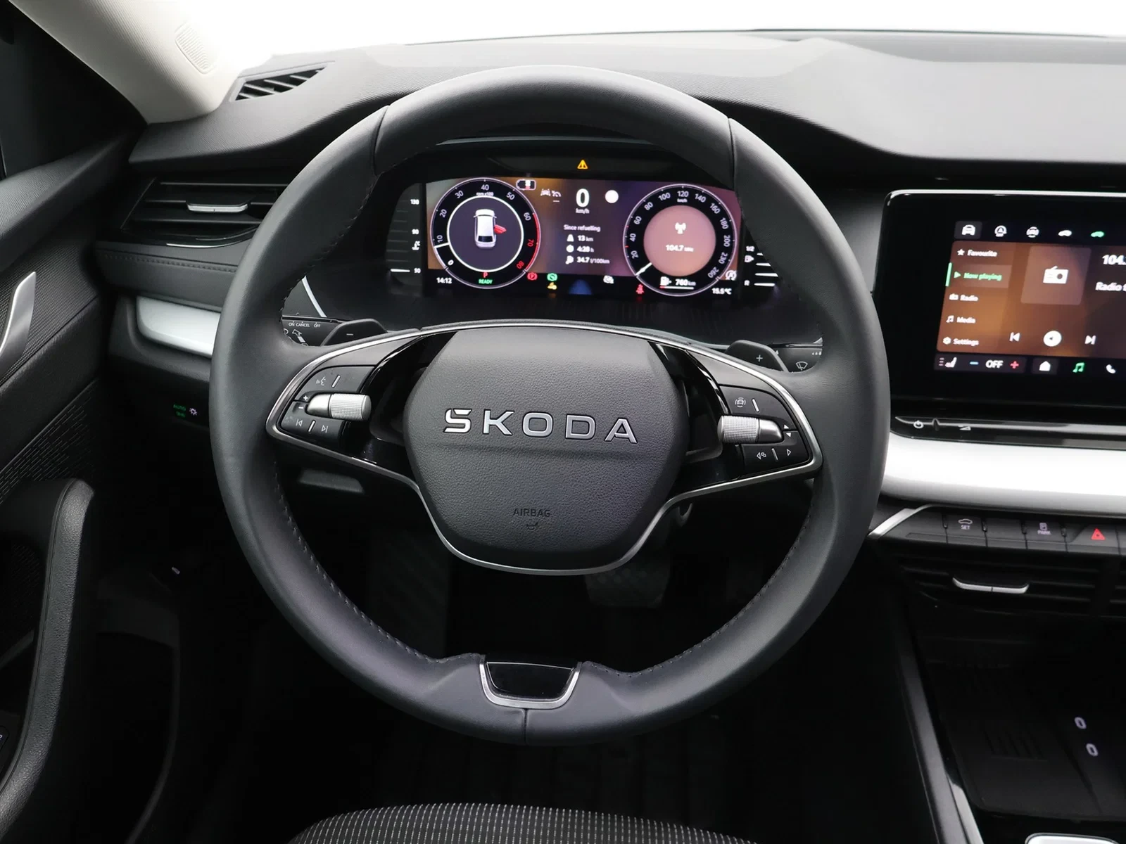 Škoda Octavia Combi Octavia Combi 1.5TSI eTec MHEV 150PK *AUTOMAAT*VIRTUAL COCKPIT*CAMERA*CRUISE*PDC*APP-CONNECT*...*