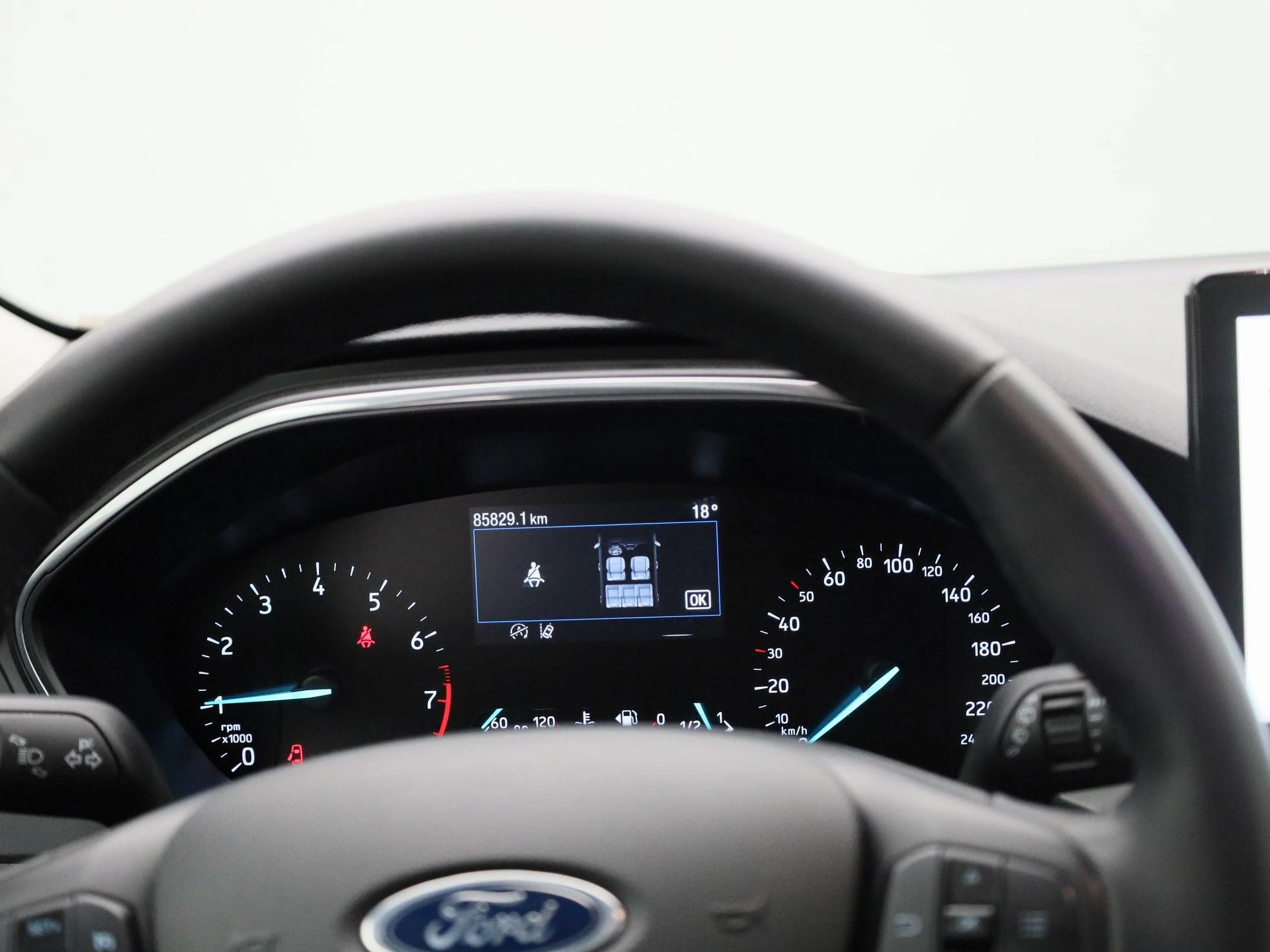 Ford Focus 1.0i EcoBoost MHEV 92kW Titanium DCT