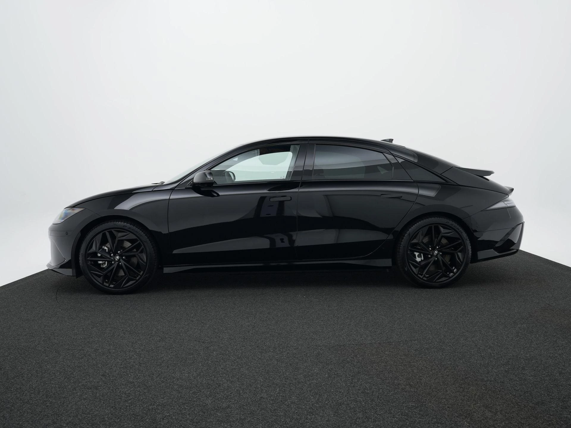 Hyundai IONIQ 6 Business 77.4 kWh