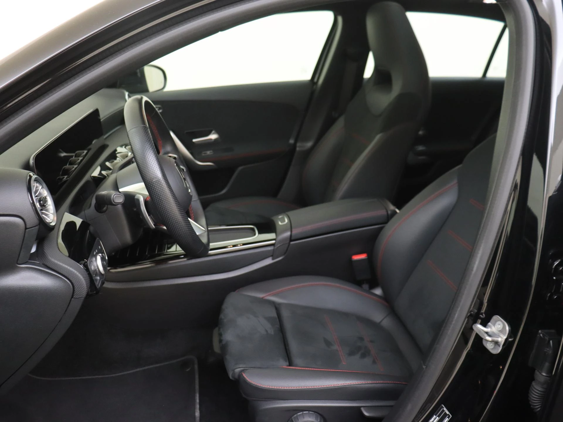 Mercedes-Benz A-Klasse 180 AMG Line