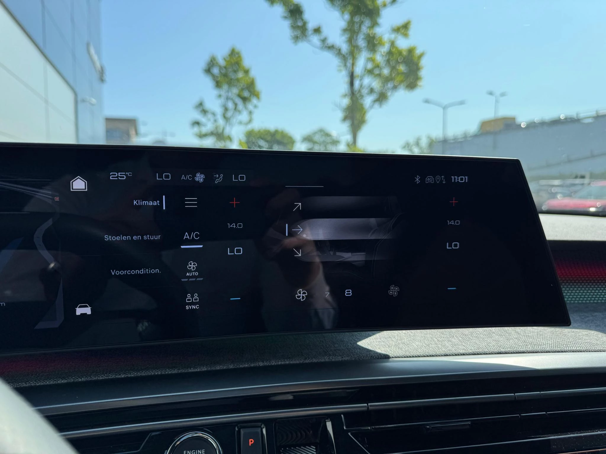 Peugeot-e-3008-image-15