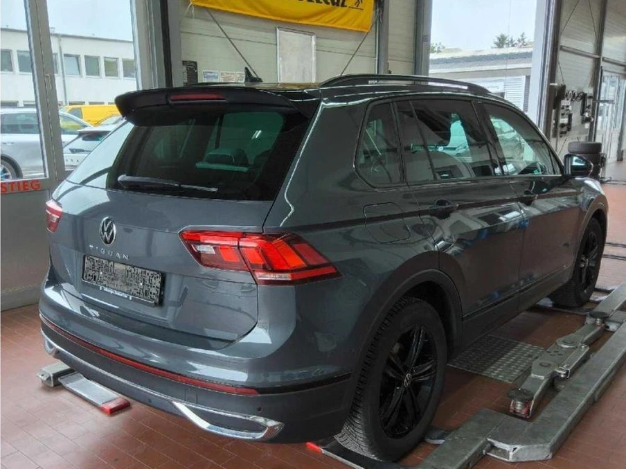 Volkswagen-Tiguan-image-3