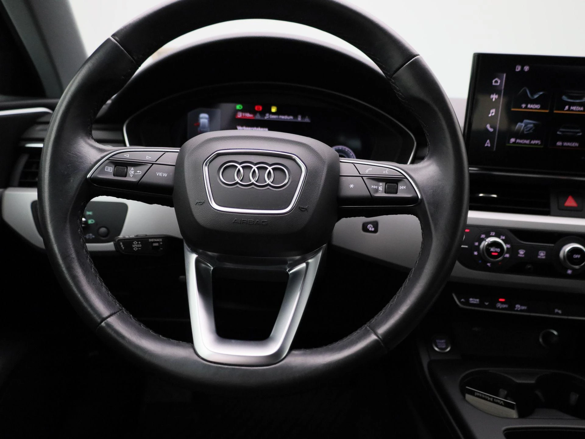 Audi-A4-image-7