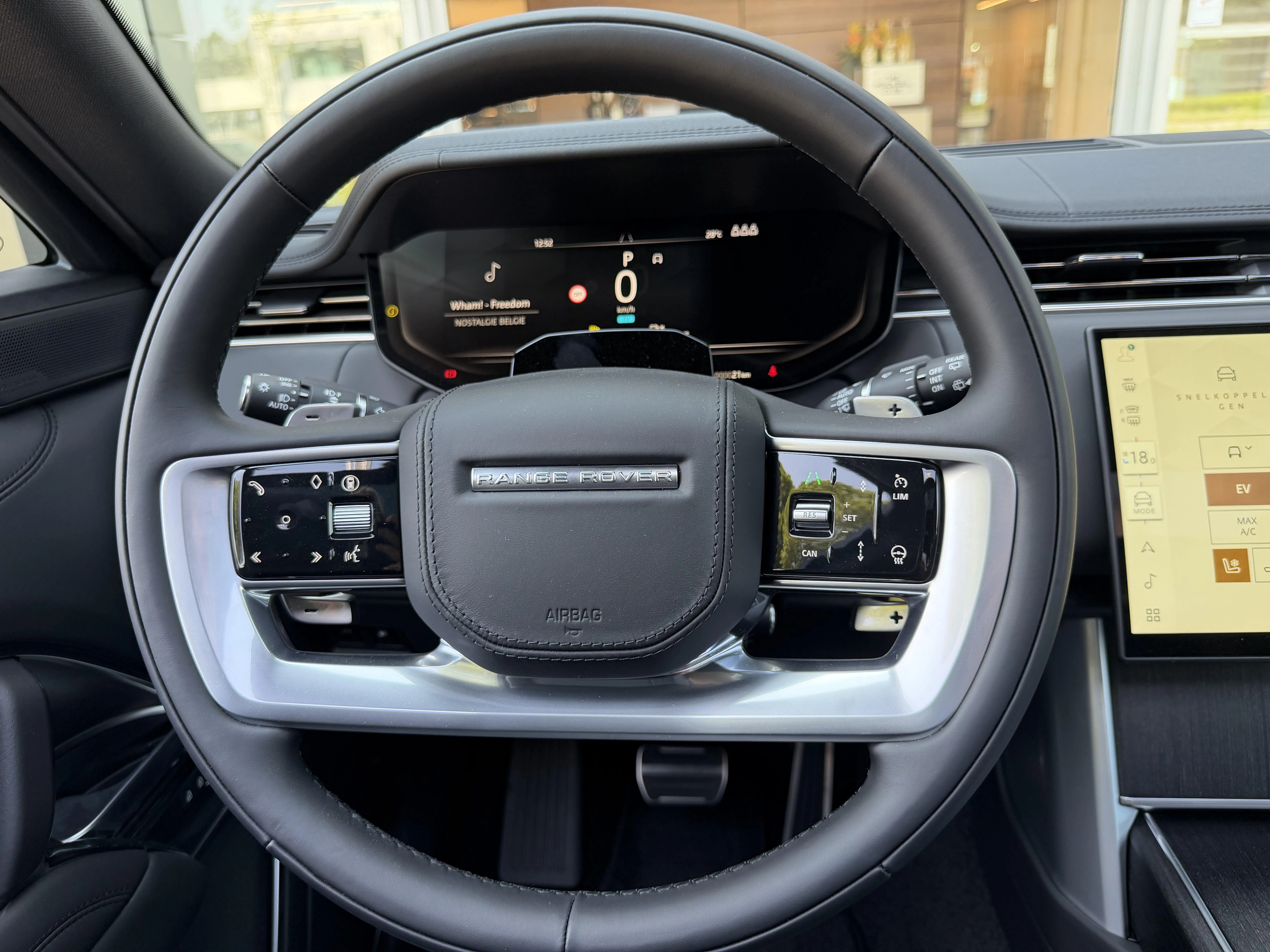 Land Rover Range Rover HSE P460e