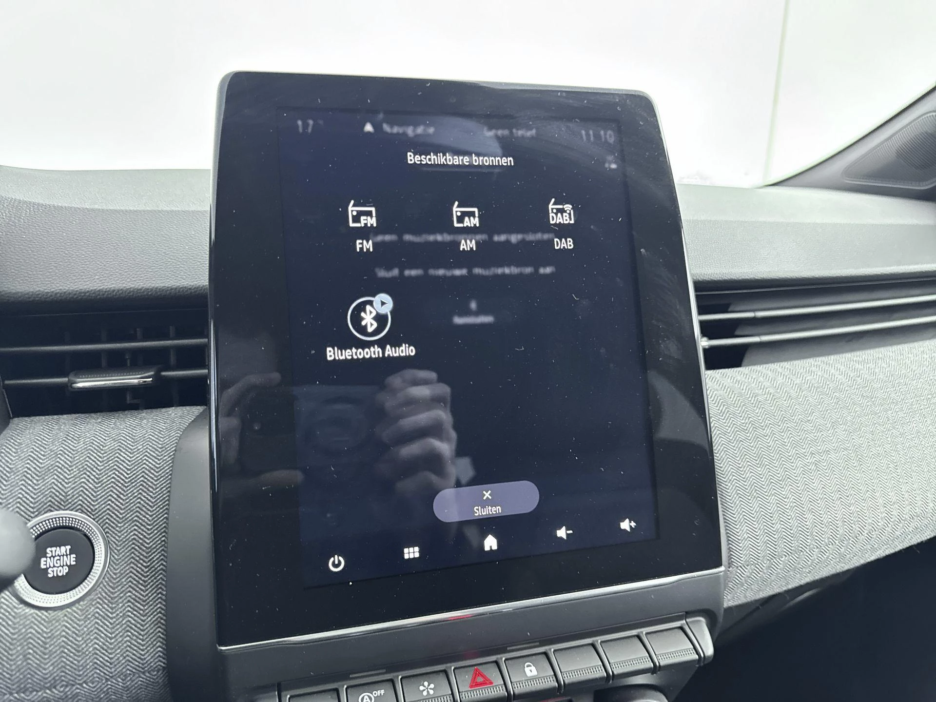 Renault-Clio-image-8