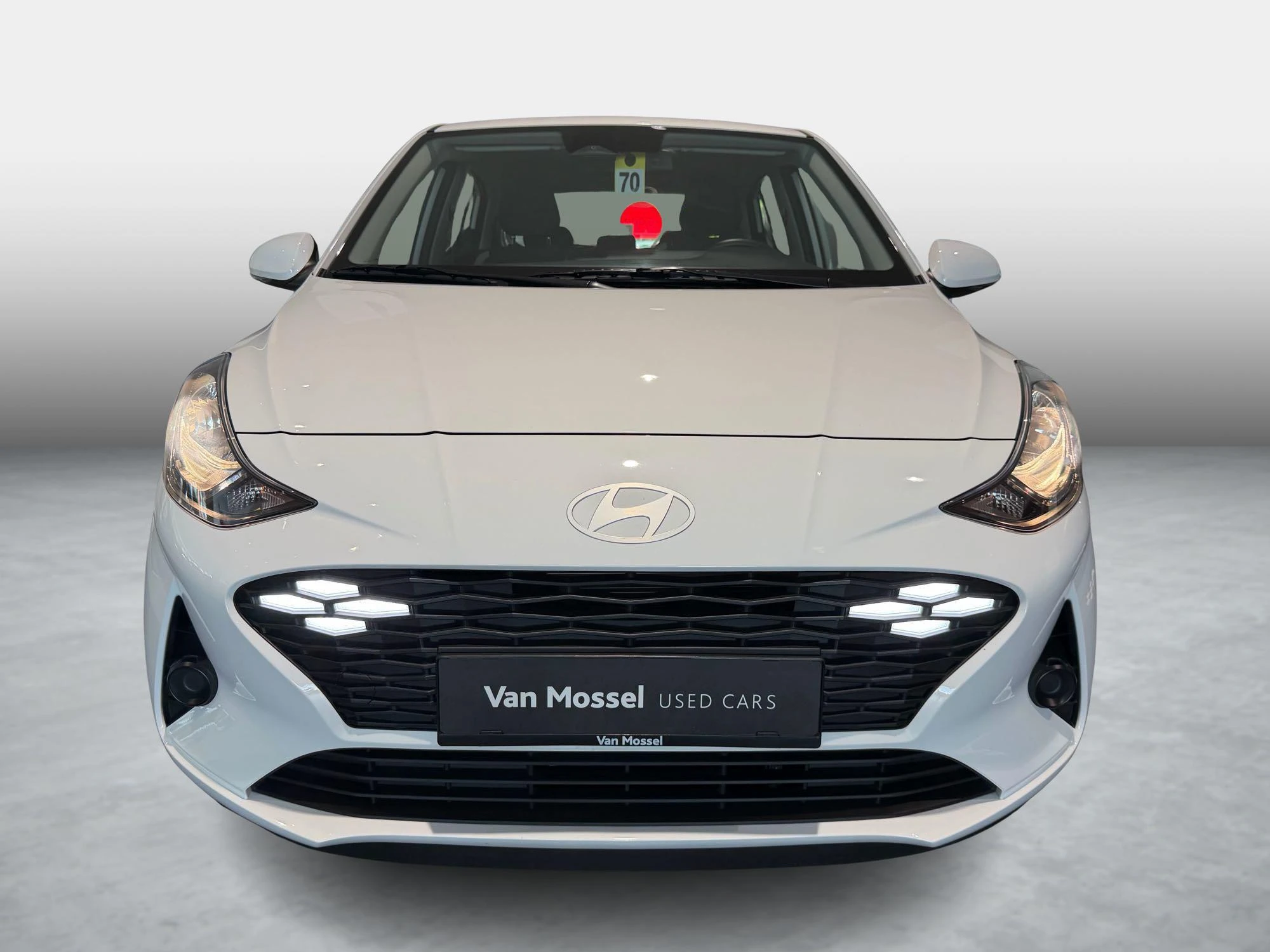 Hyundai-i10-image-1