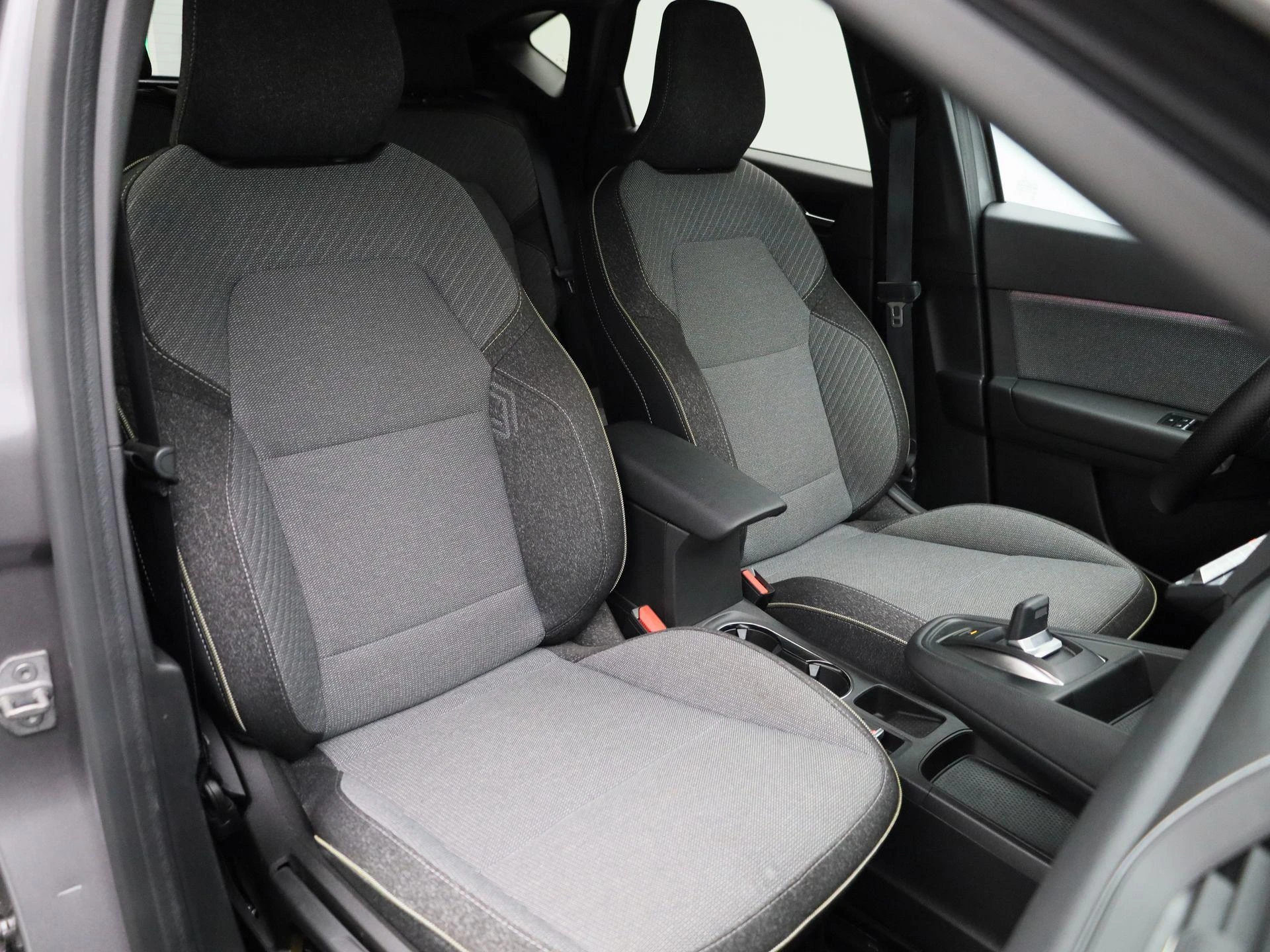 Renault-Captur-image-36