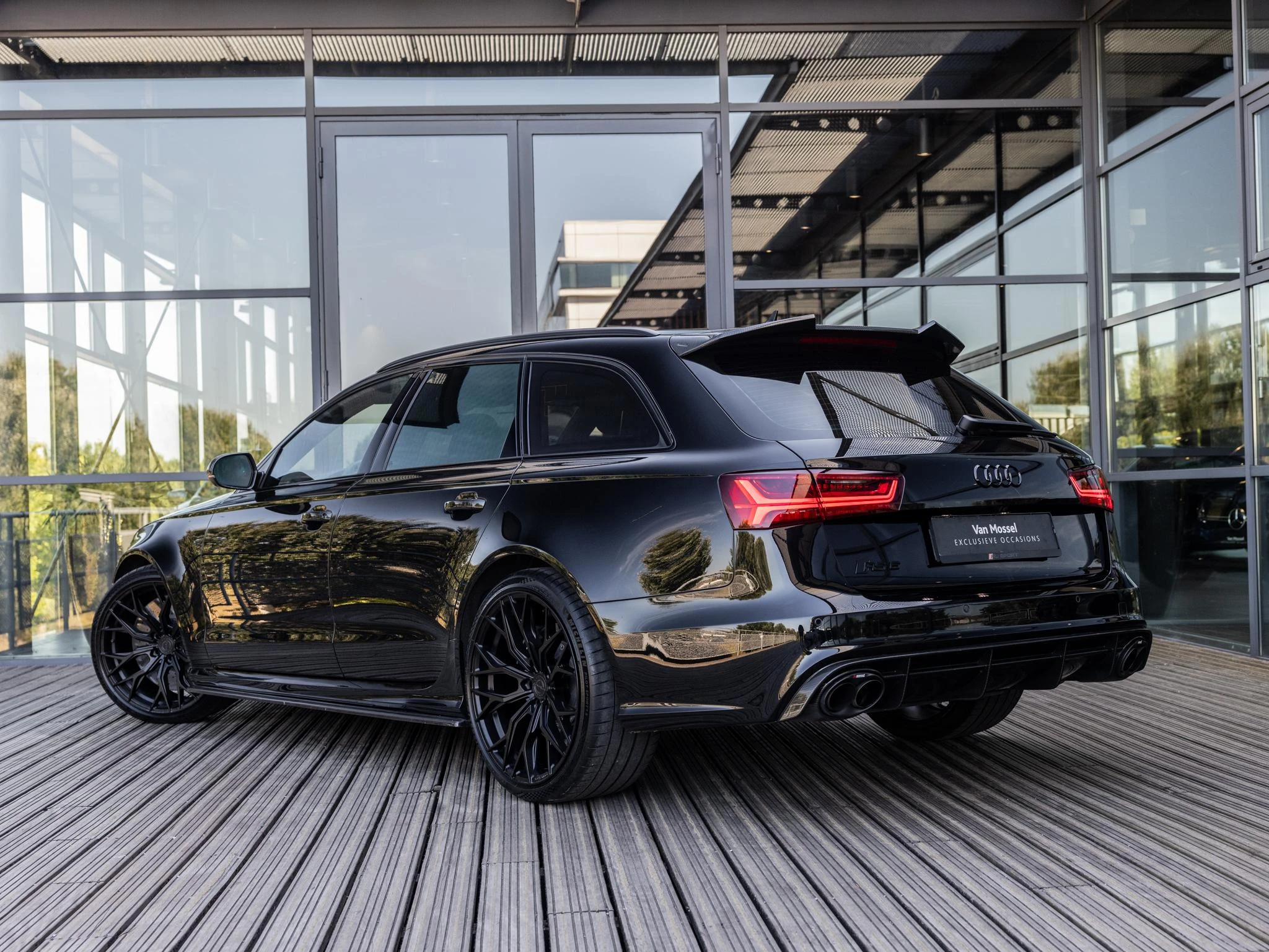 Audi-RS6-image-57