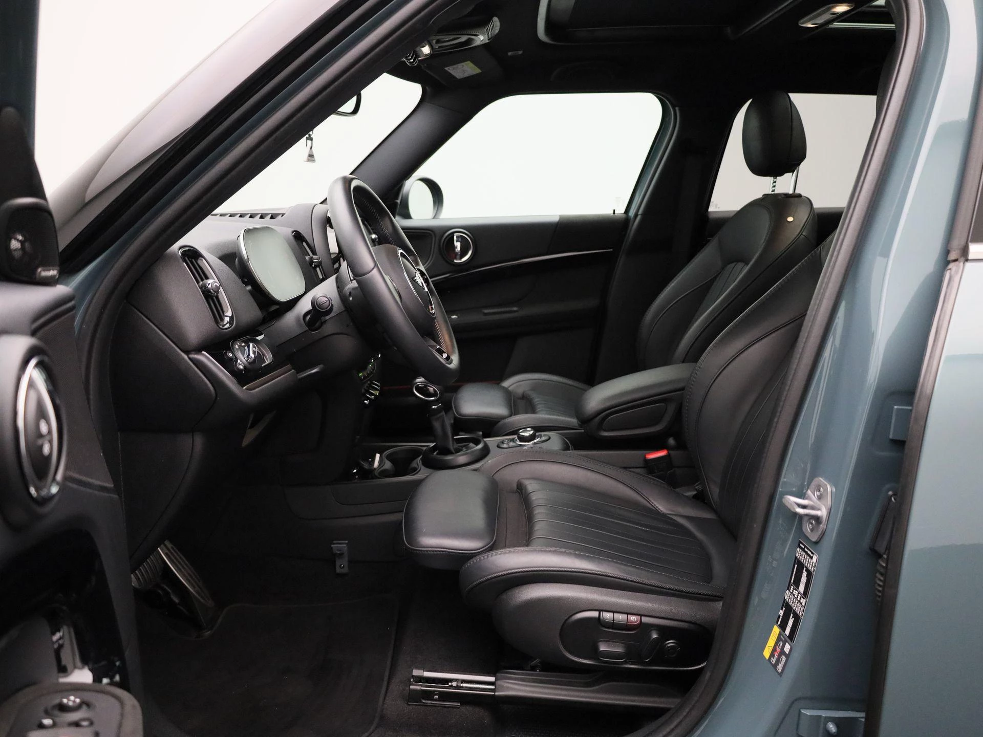 MINI-Countryman-image-8