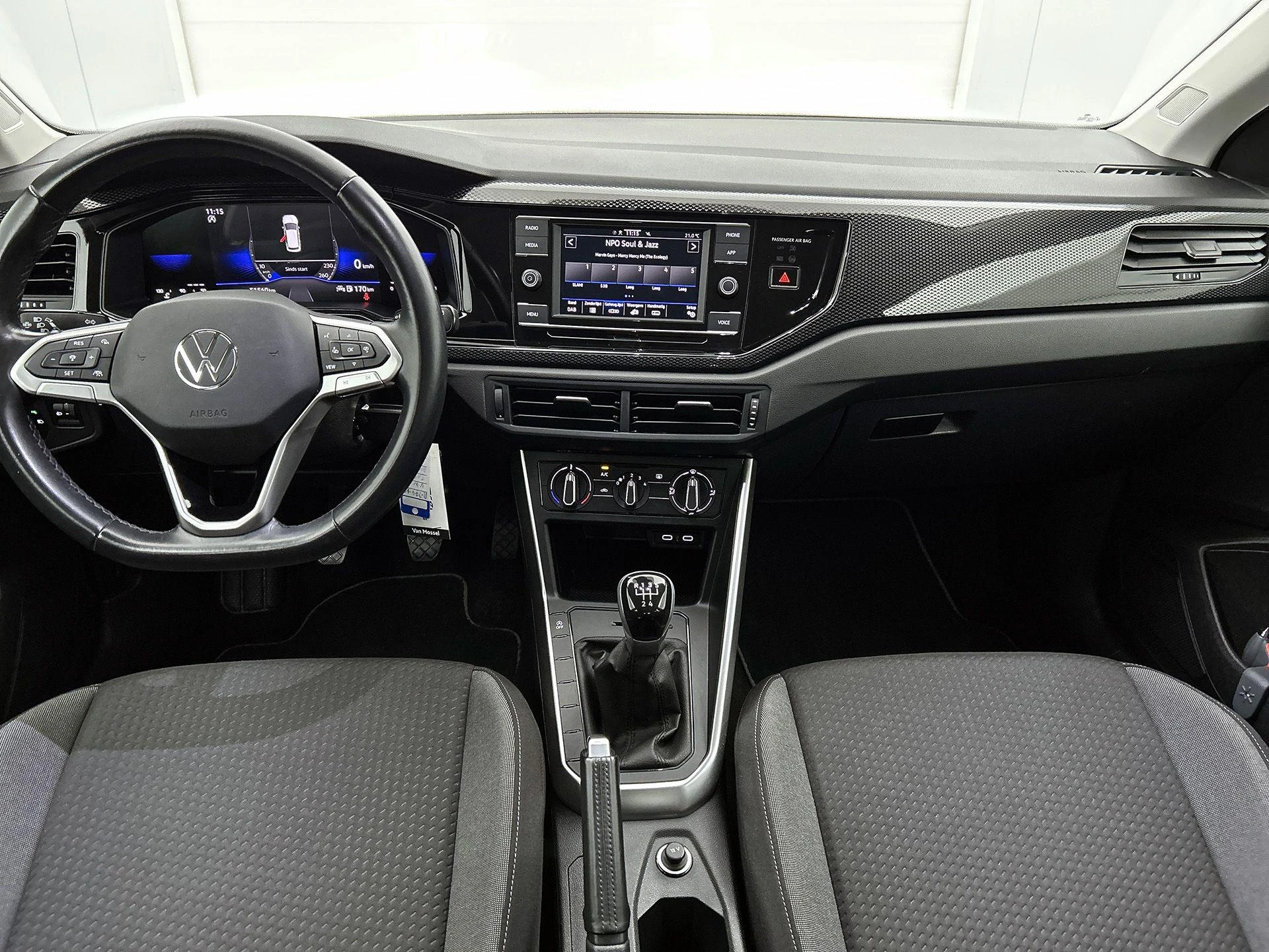 Volkswagen-Taigo-image-15
