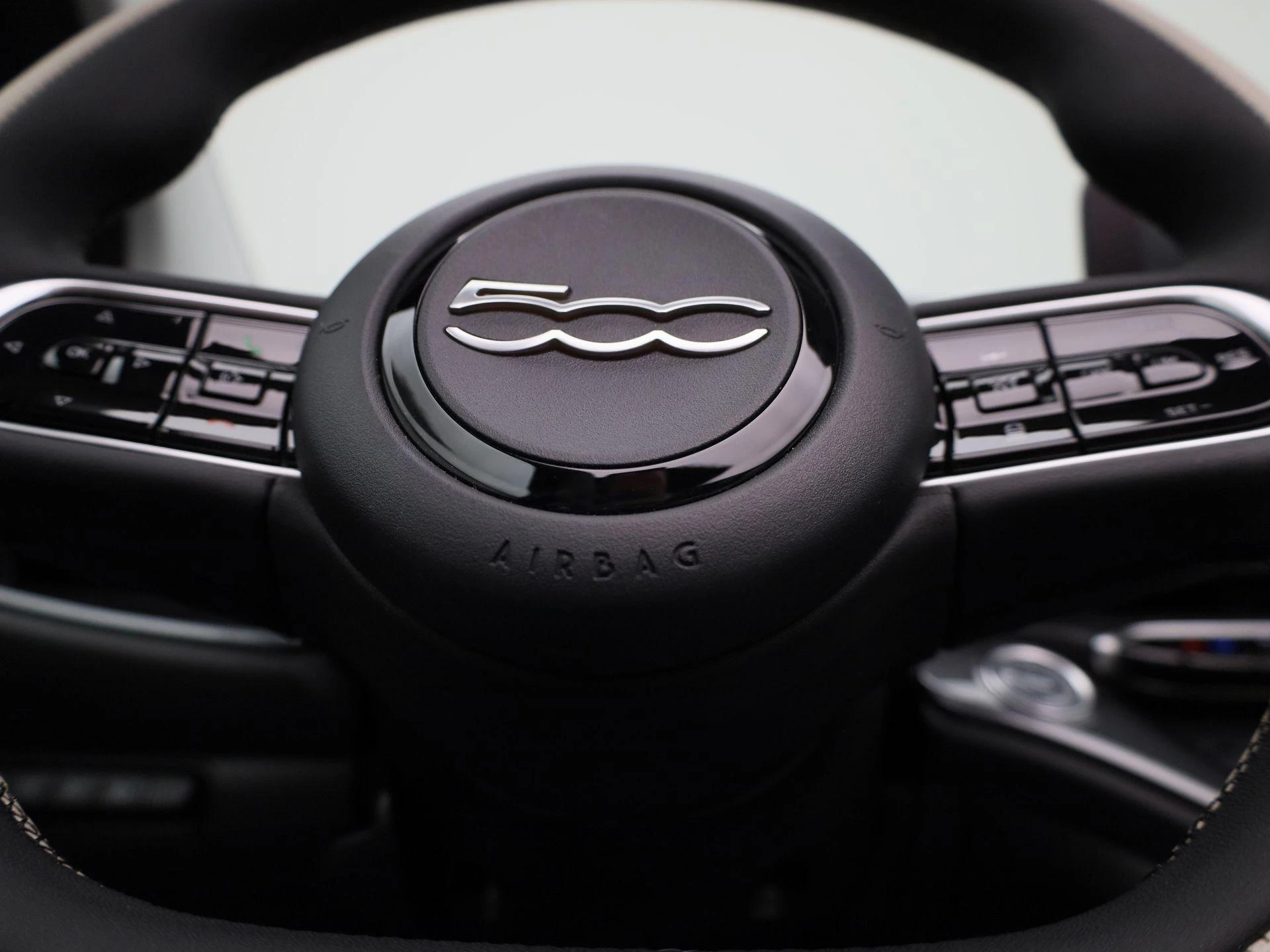Fiat-500C-image-28