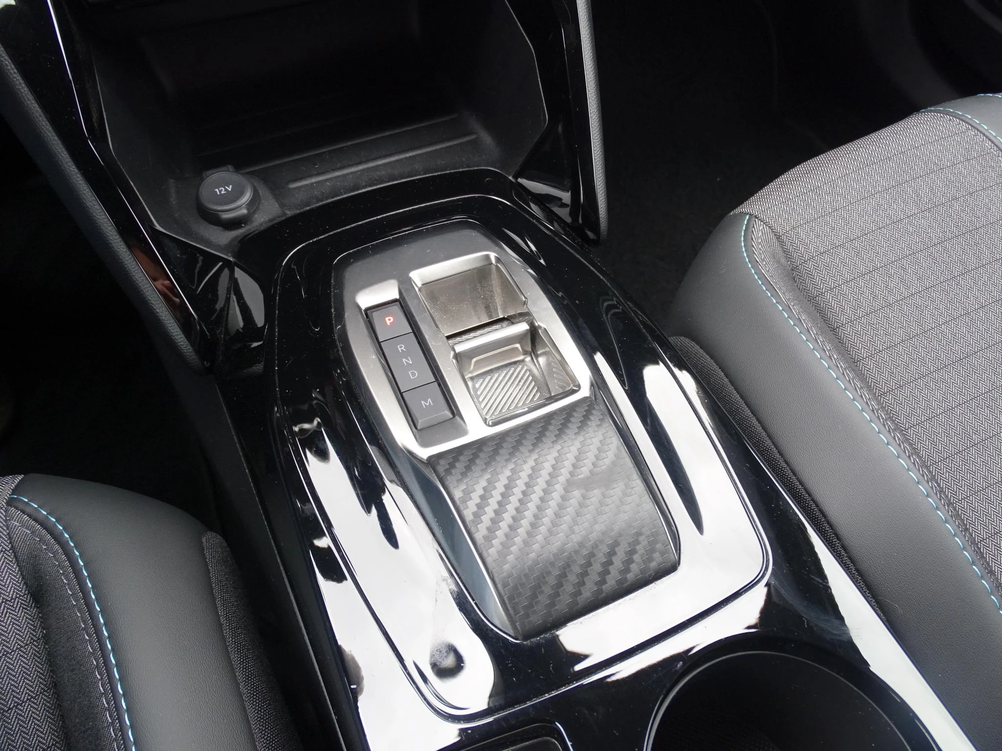 Peugeot-2008-image-23
