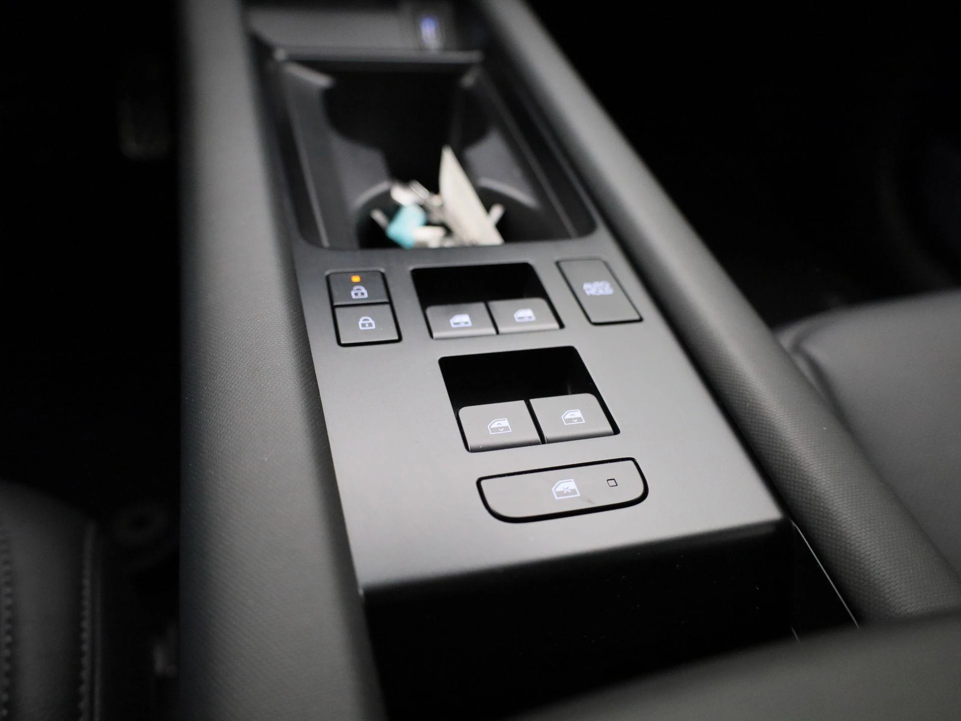 Hyundai-IONIQ 6-image-27