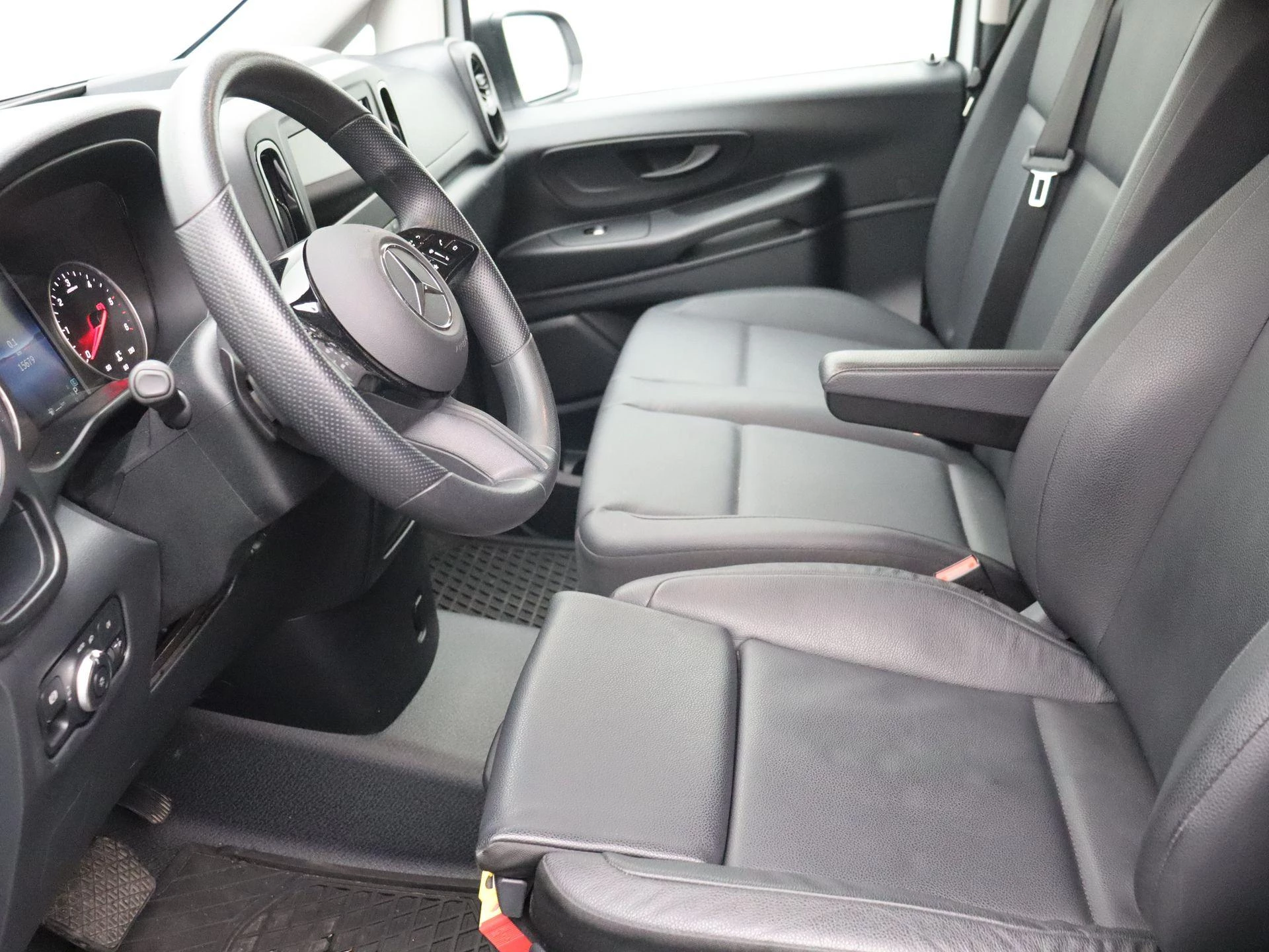 Mercedes-Benz Vito 2.0 CDI 114 PRO SWB L2