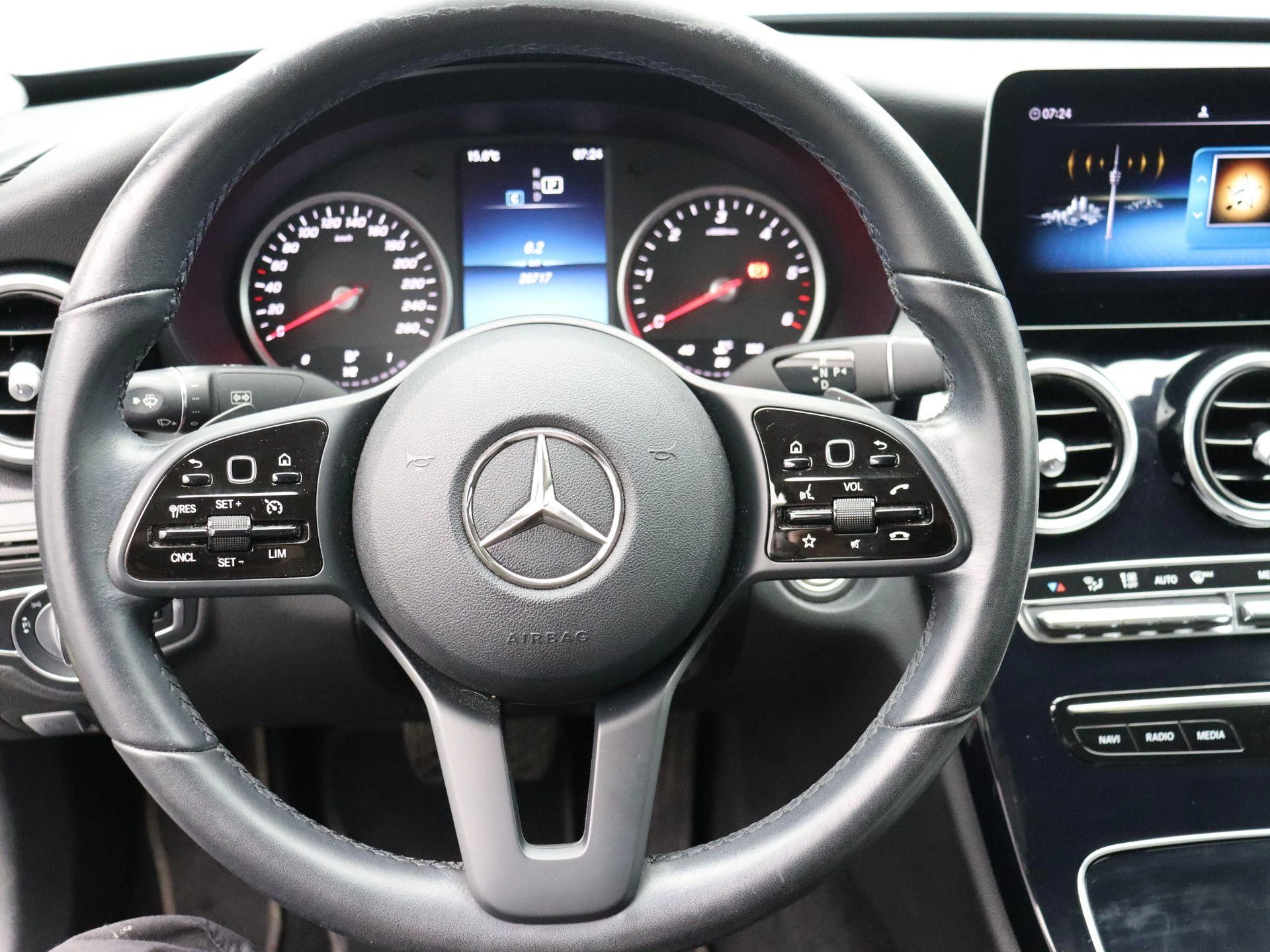 Mercedes-Benz Classe C 200 d Sedan + CAMERA + LED + SENSOREN +