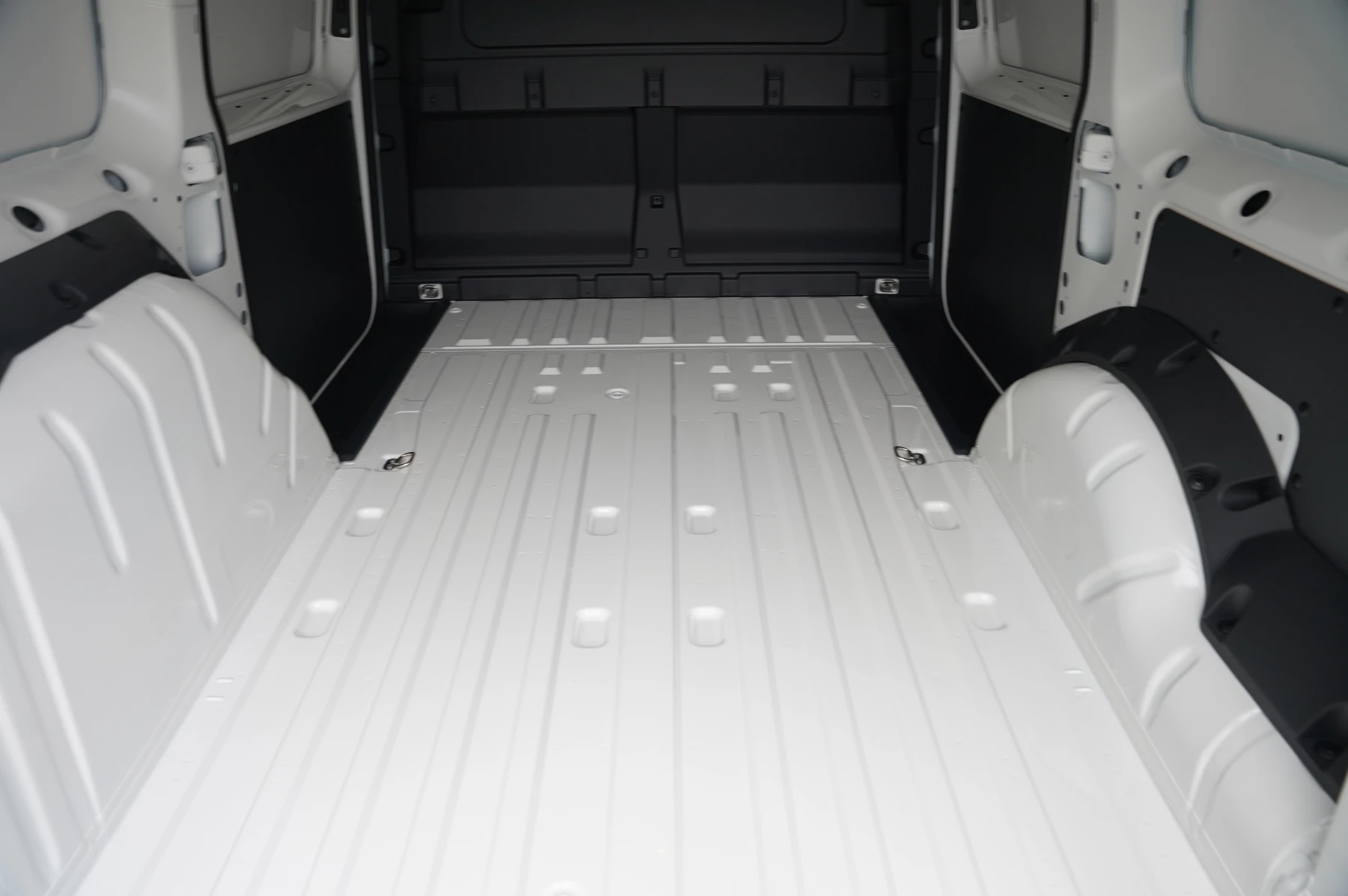 Volkswagen-Caddy-image-28