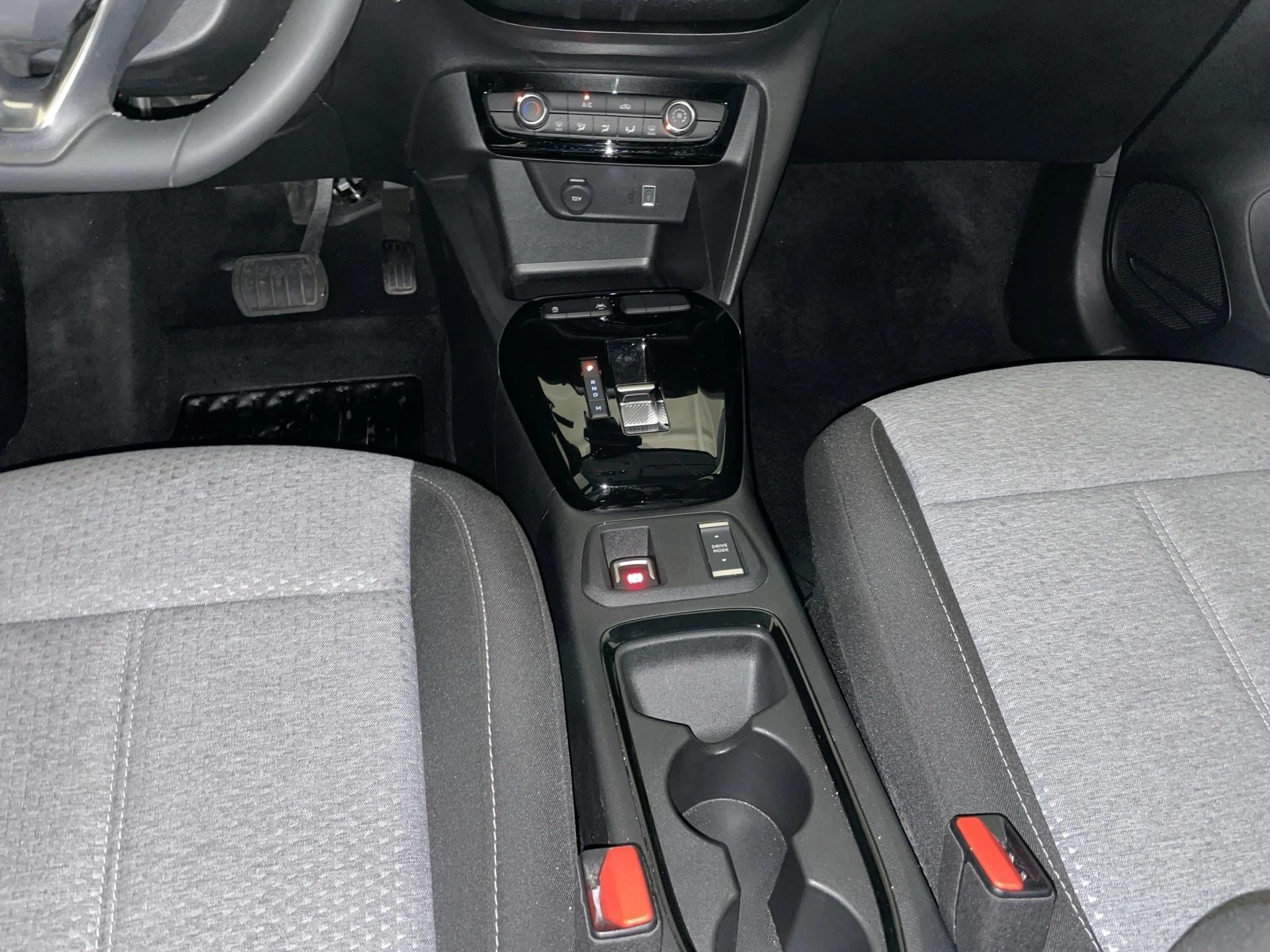Opel-Corsa-image-9