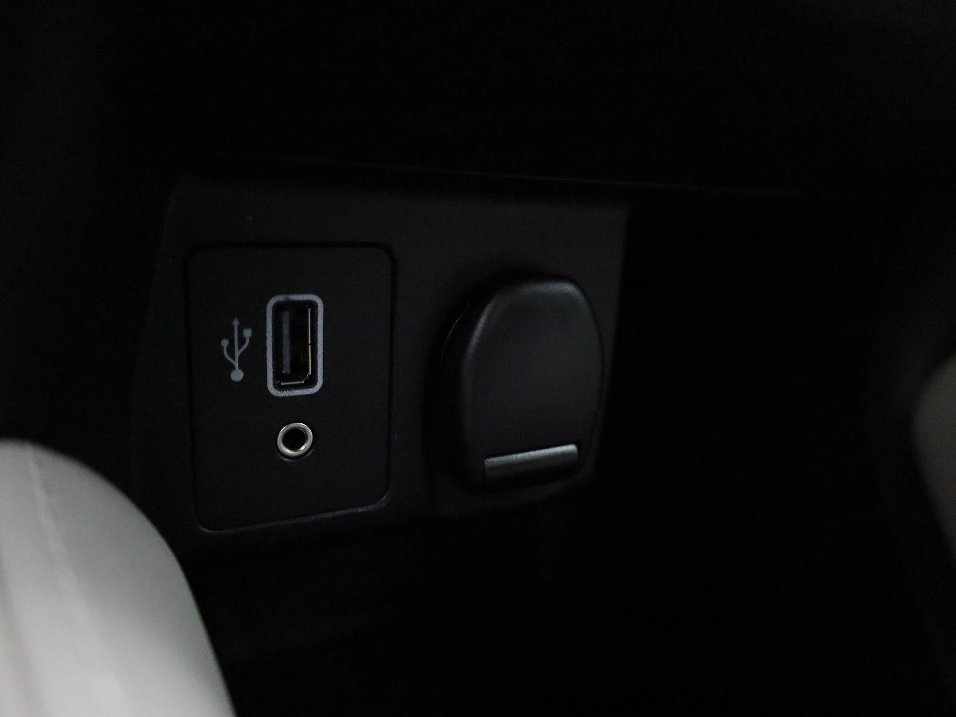 Nissan-Micra-image-24